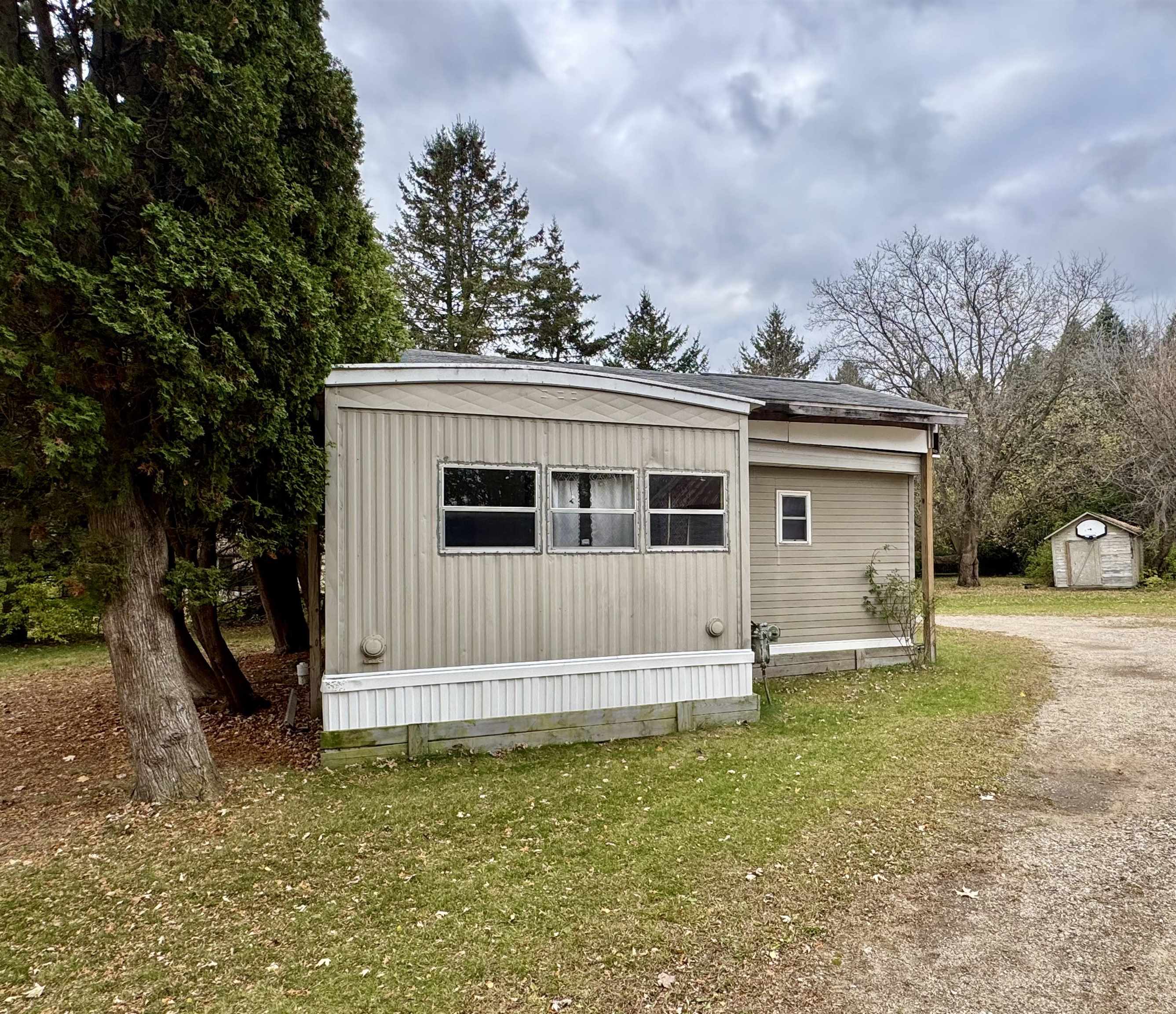 2450 Ruby Street Property Photo 1