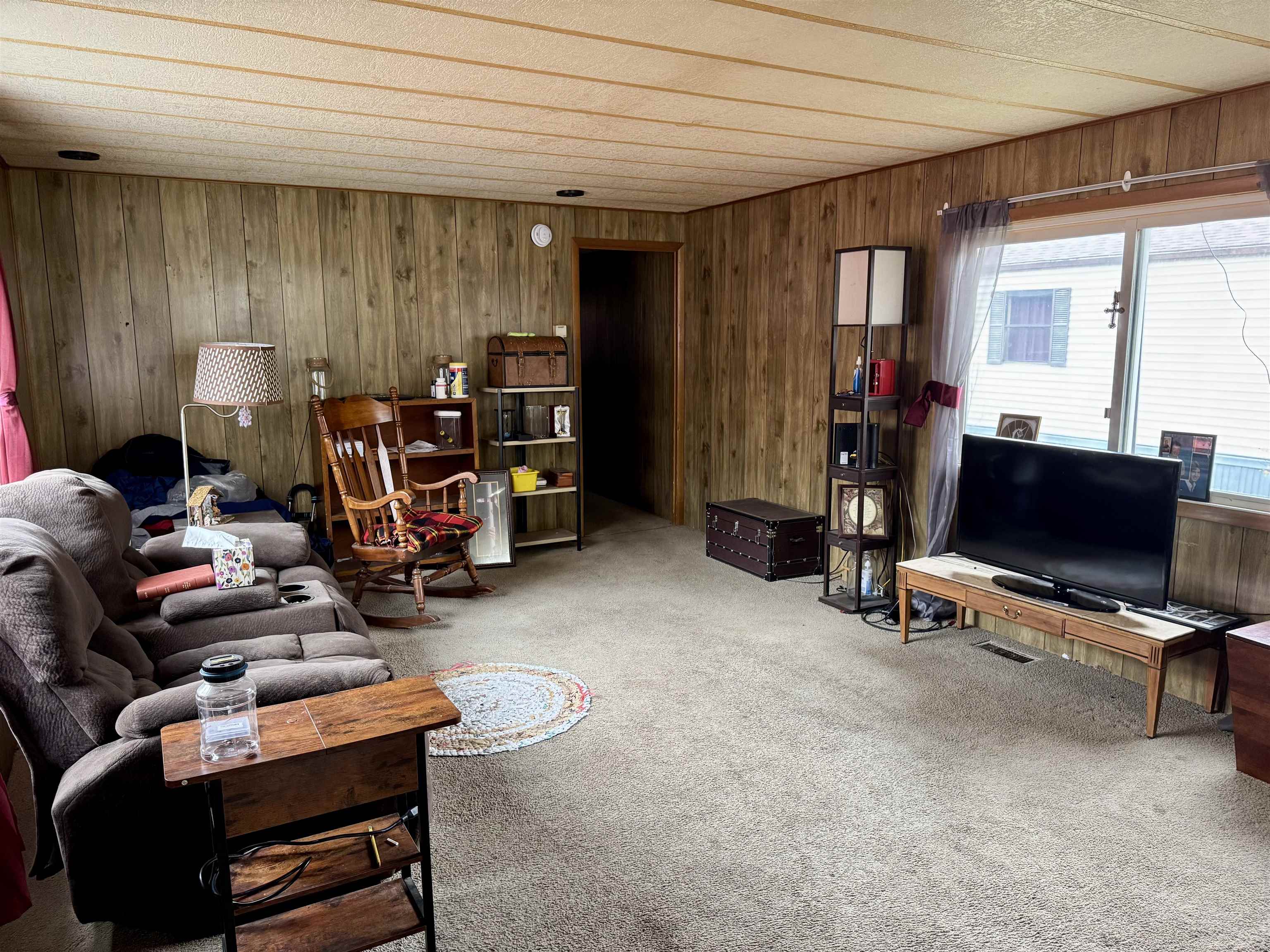 2430 Ruby Street Property Photo 5