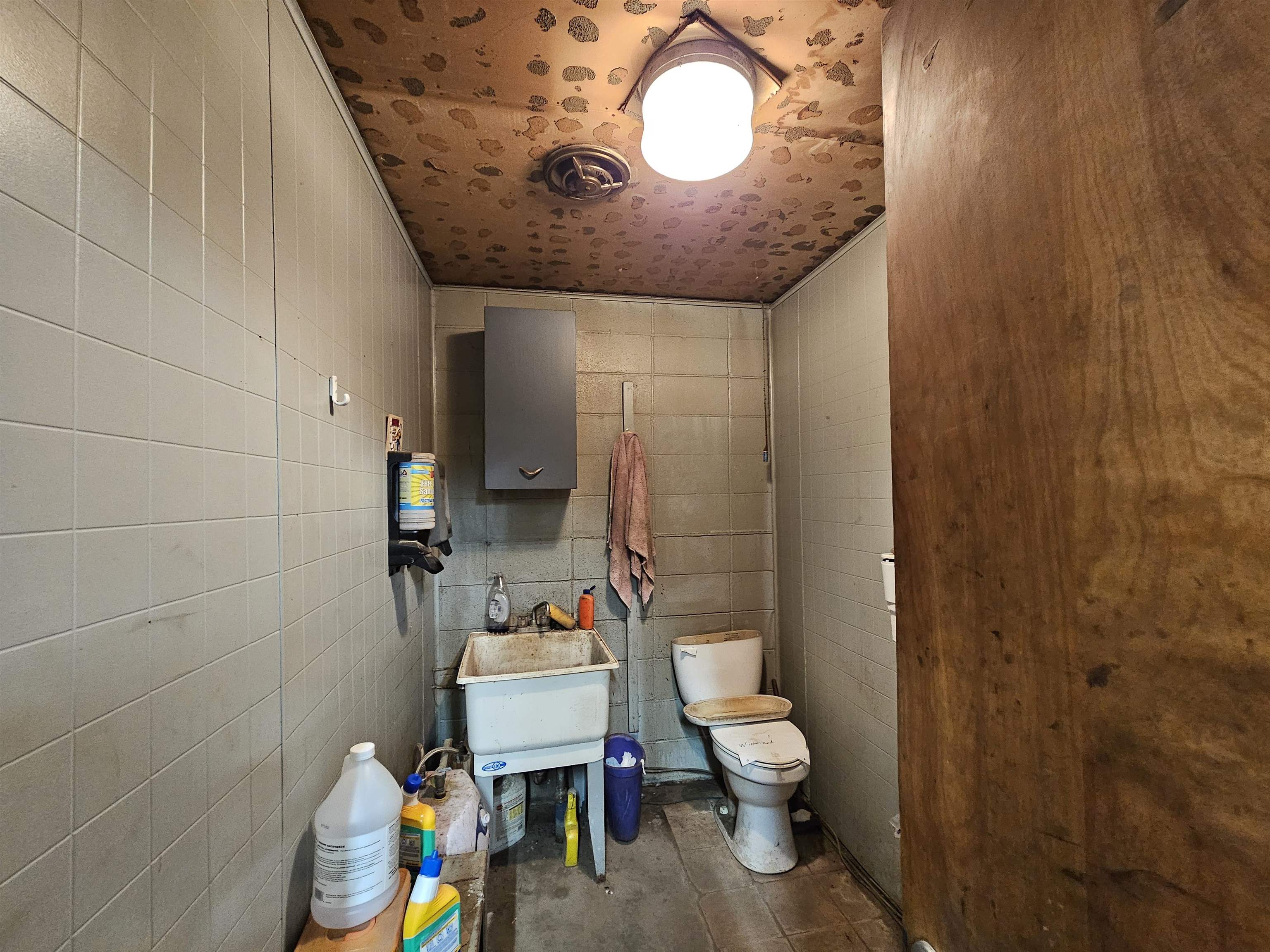 3746 N M-65 Property Photo 6
