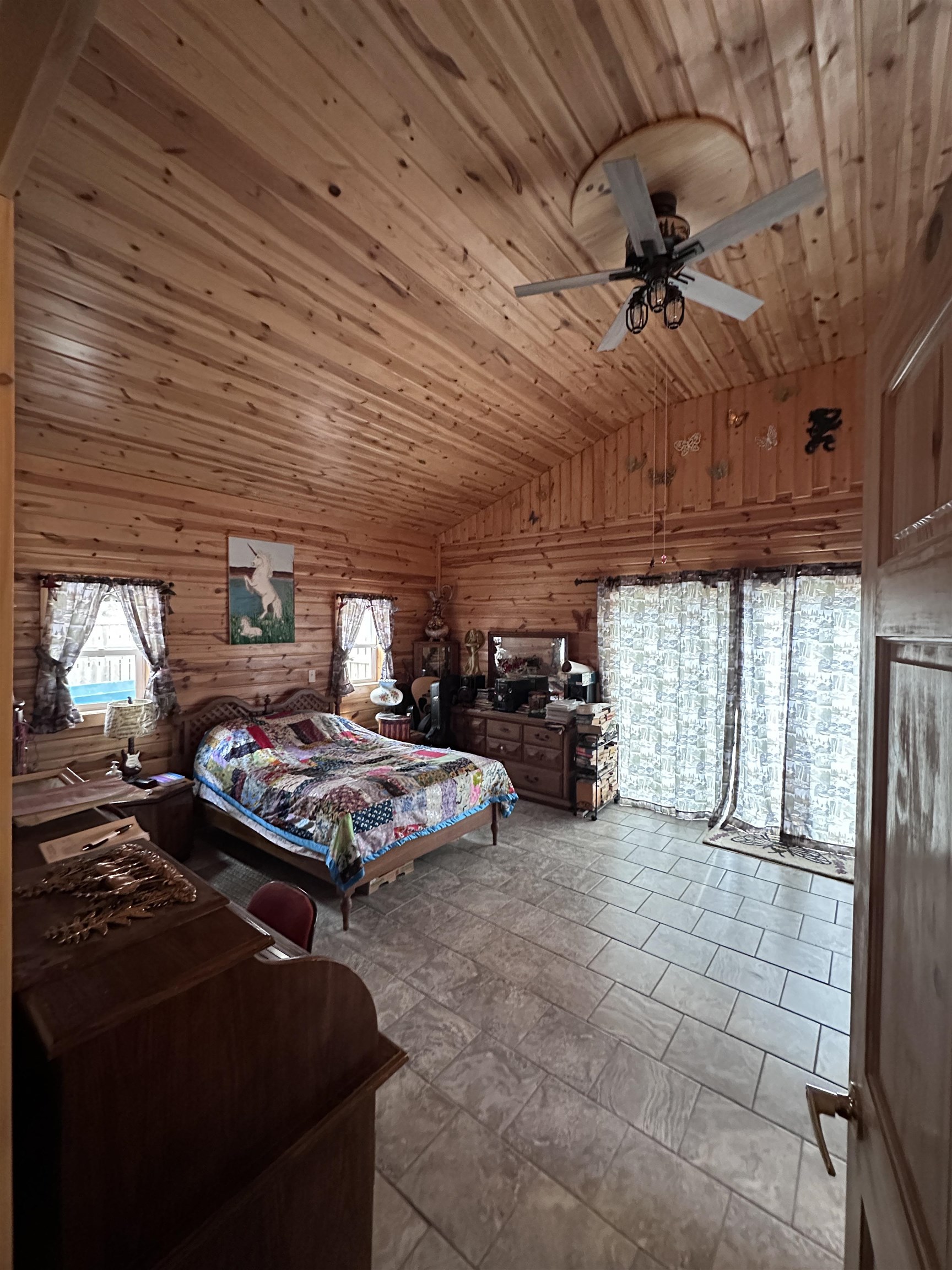 5935 Greenleaf Lane Property Photo 33