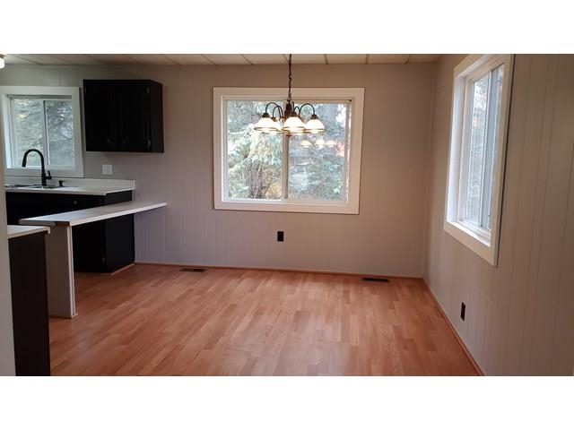 502 S Broad Street Property Photo 4