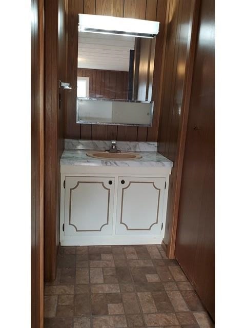 502 S Broad Street Property Photo 13