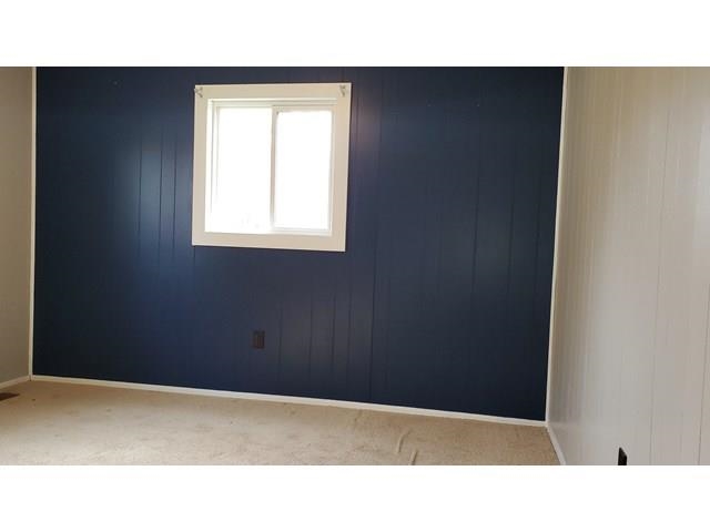 502 S Broad Street Property Photo 15