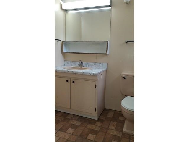 502 S Broad Street Property Photo 21