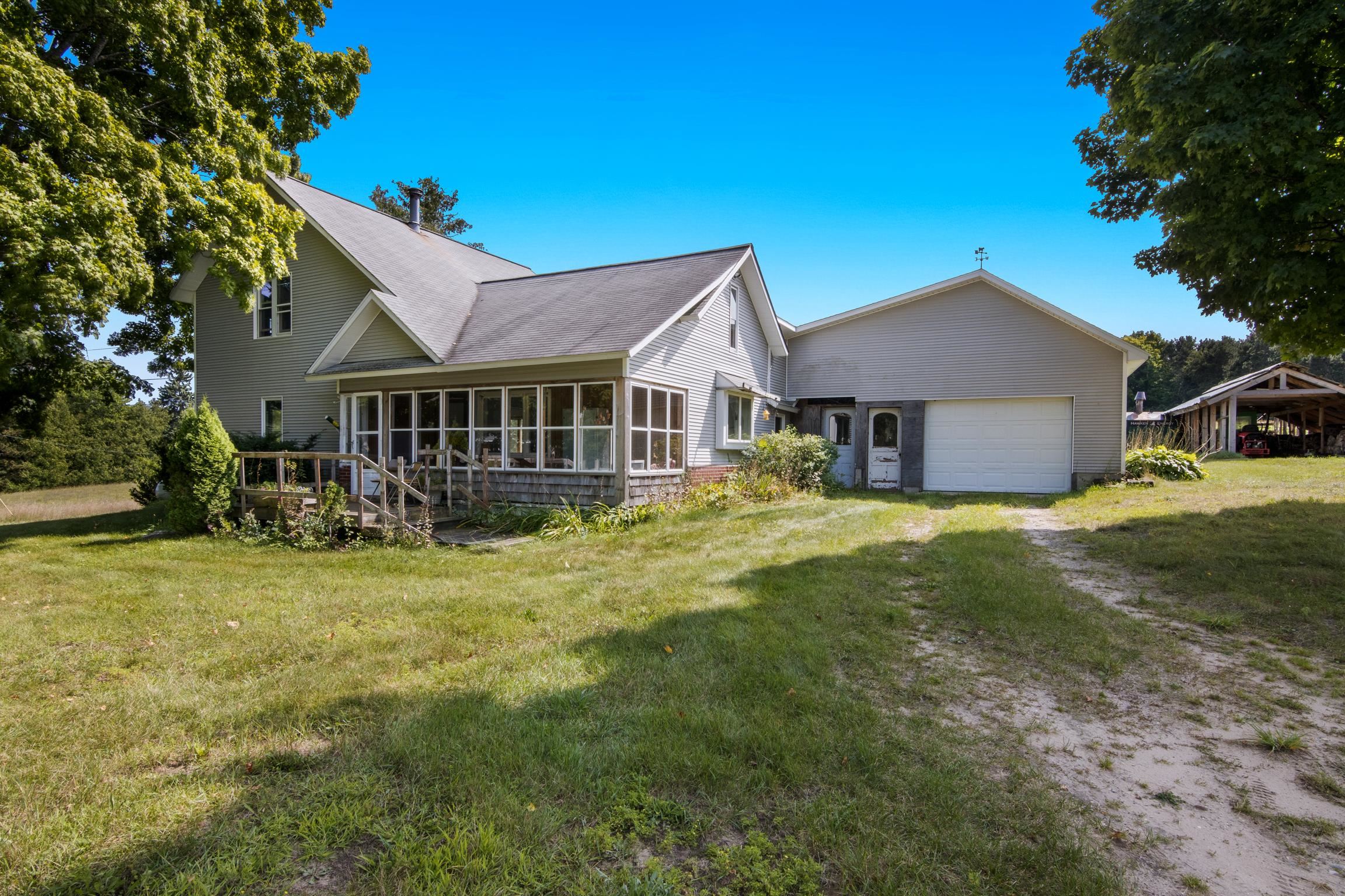9224 E Duck Lake Road Property Photo 18