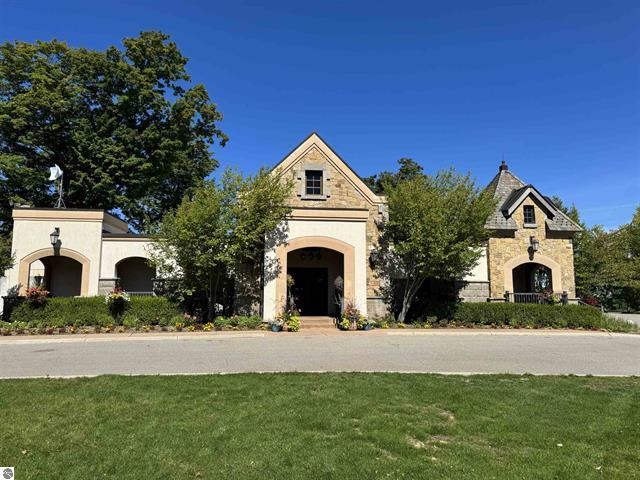 4855 Prestwick Court Property Photo 1
