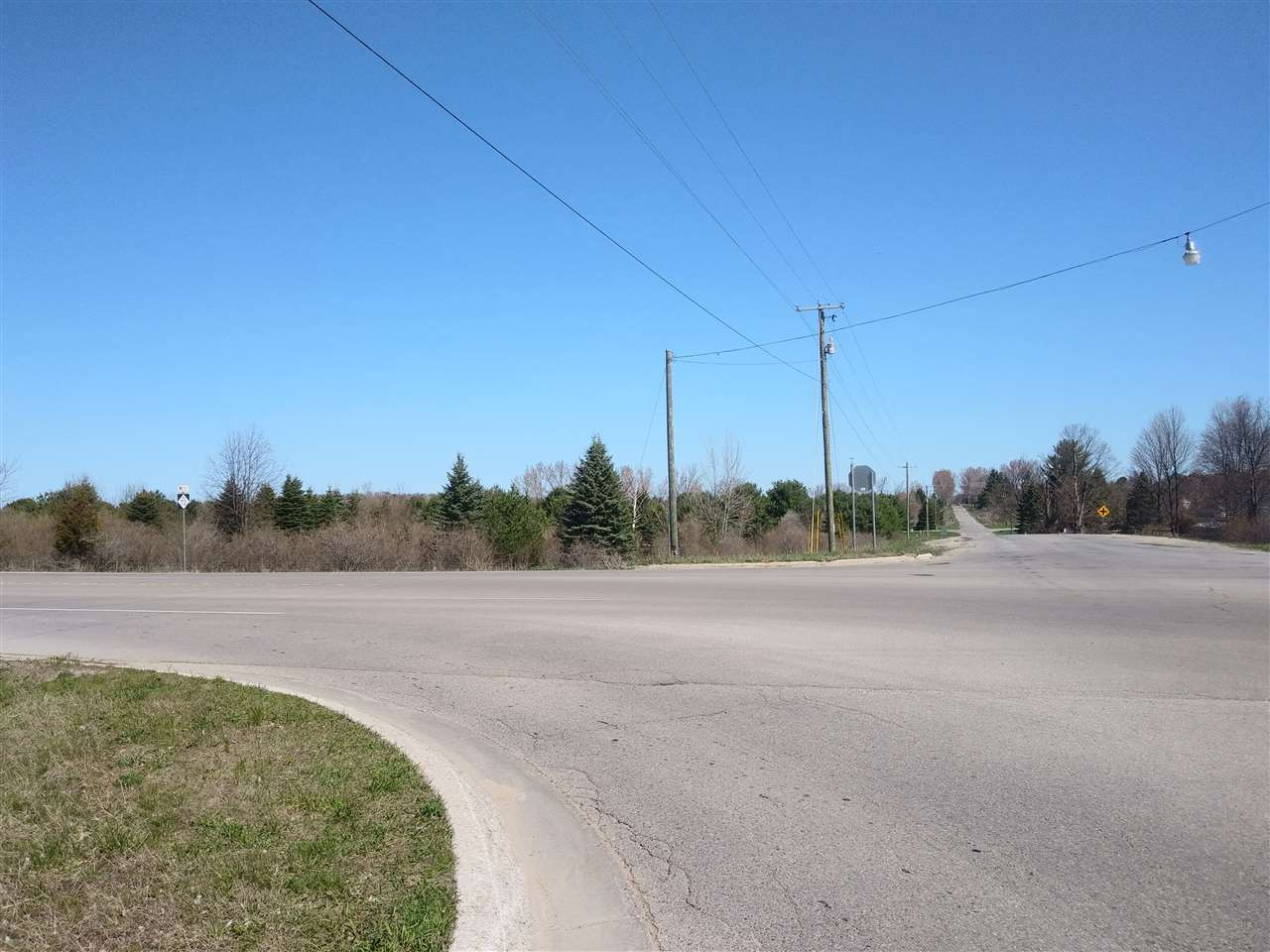M-72 Property Photo 7