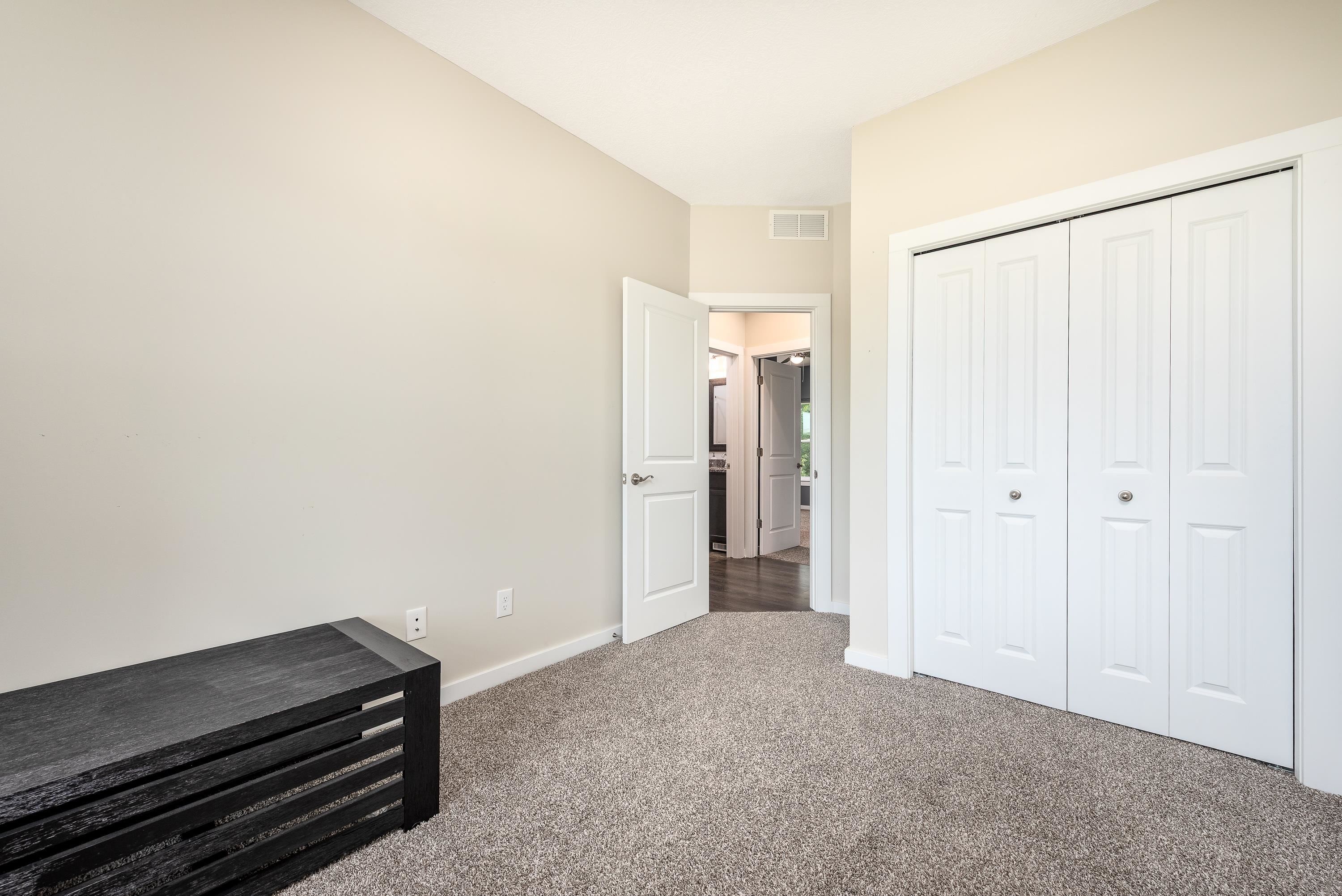 258 Ruby Court Property Photo 29