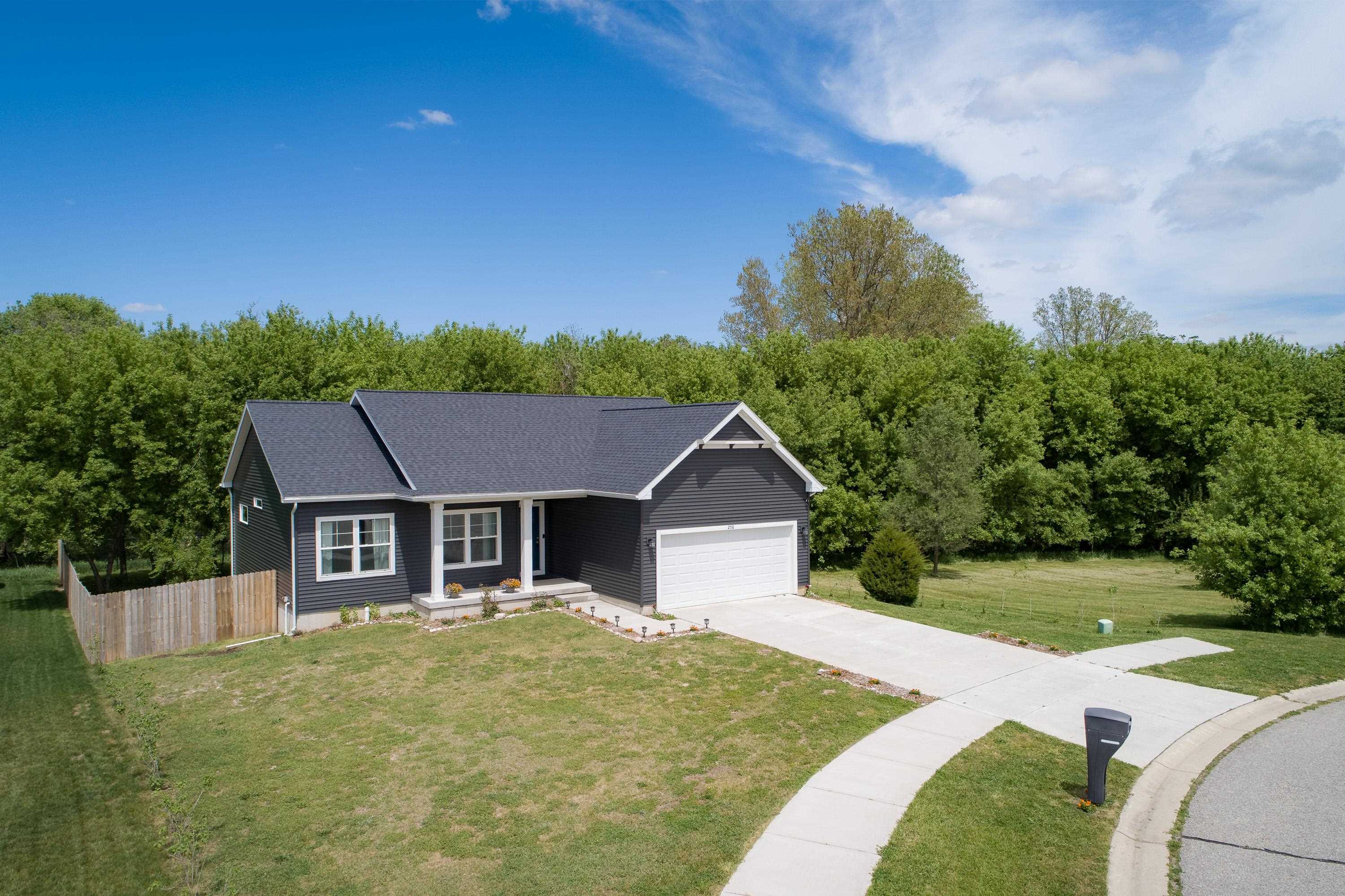 258 Ruby Court Property Photo 43