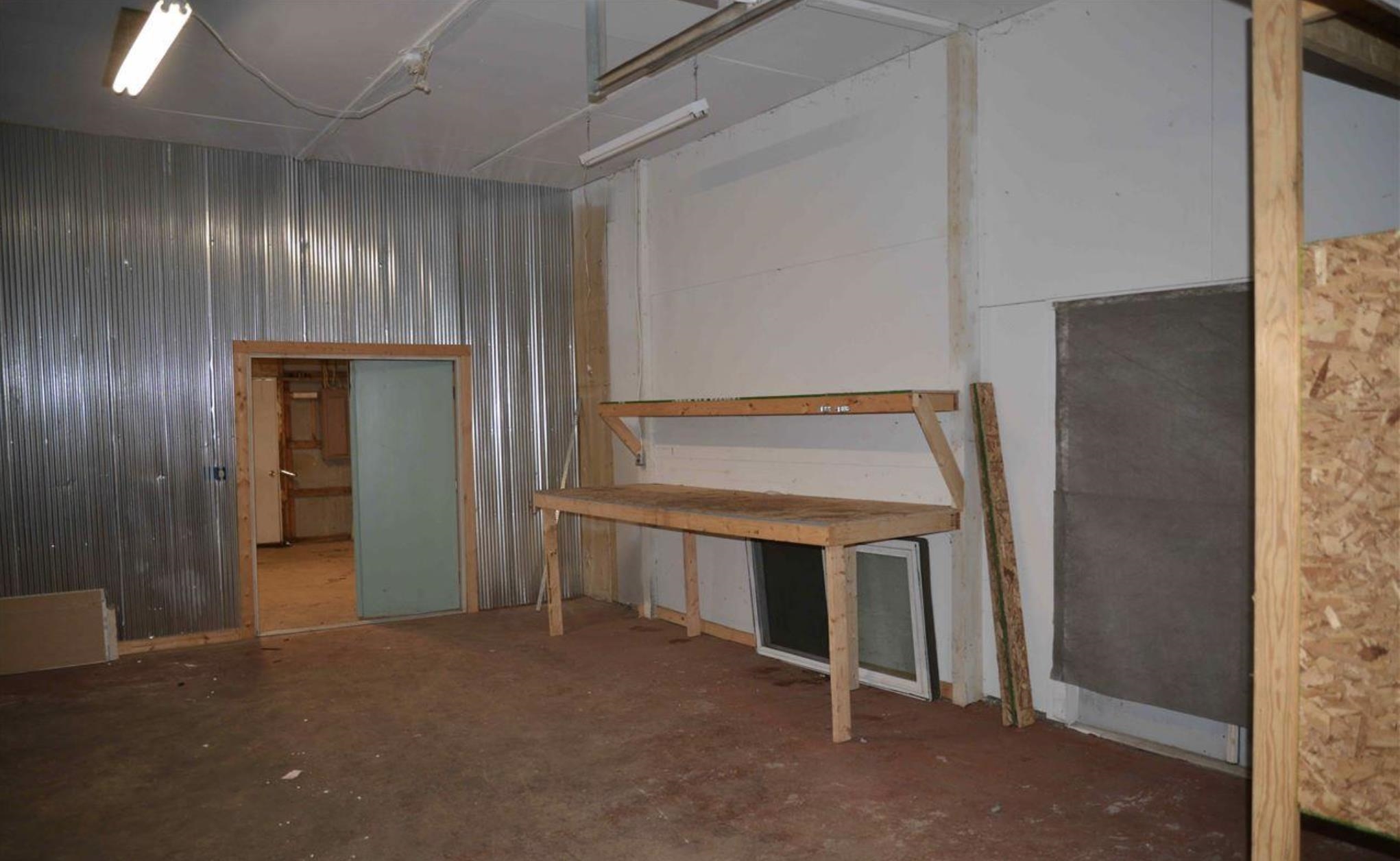 121 Ames Street Property Photo 12