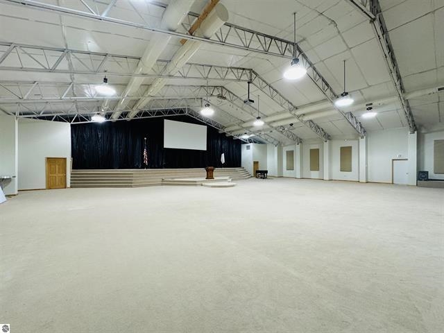 1800 E M-55 Property Photo 7