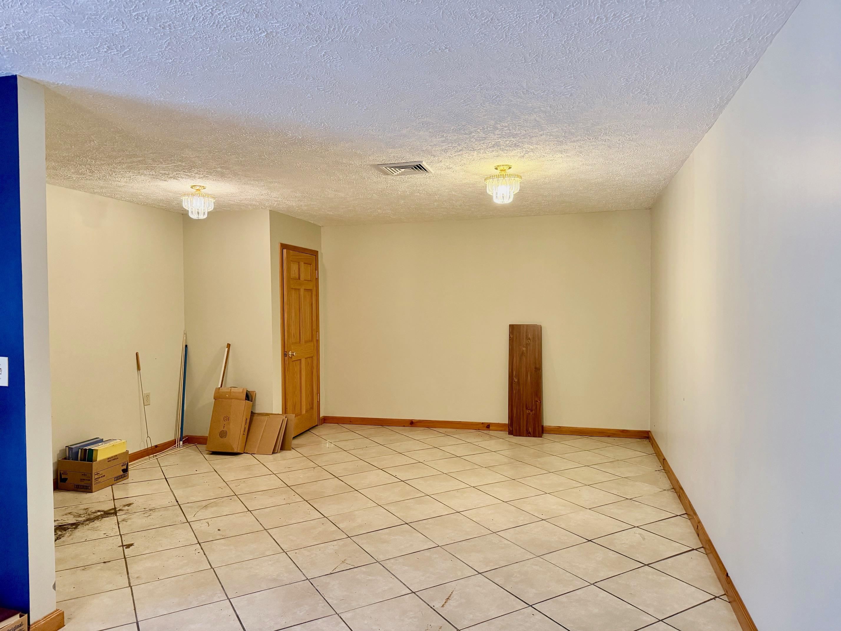 1800 E M-55 Property Photo 9