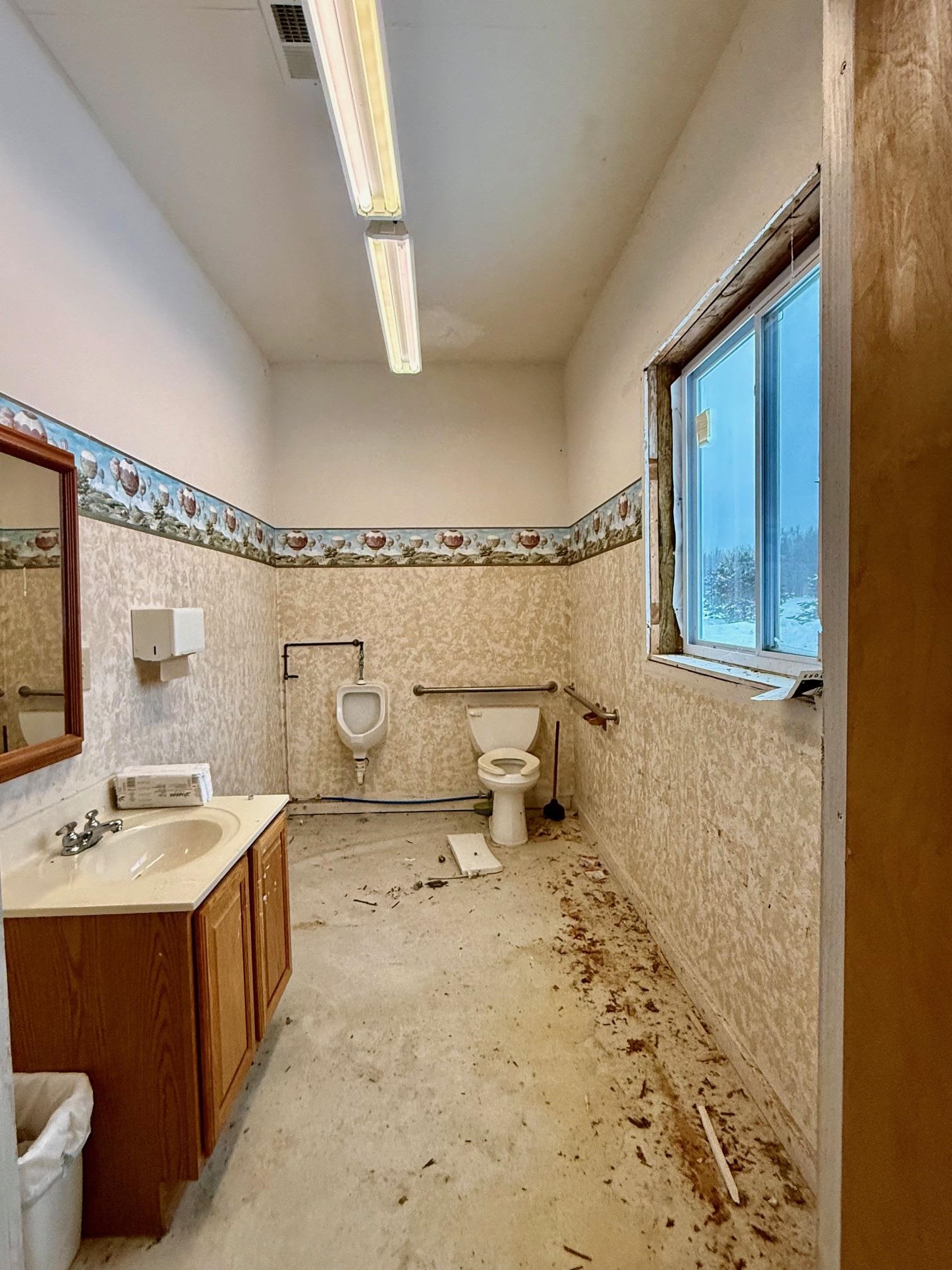 1800 E M-55 Property Photo 30