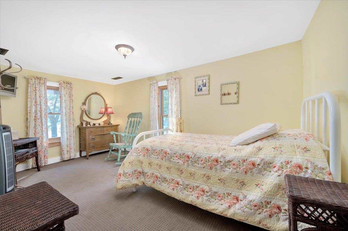 814 Kenyon Road Property Photo 62
