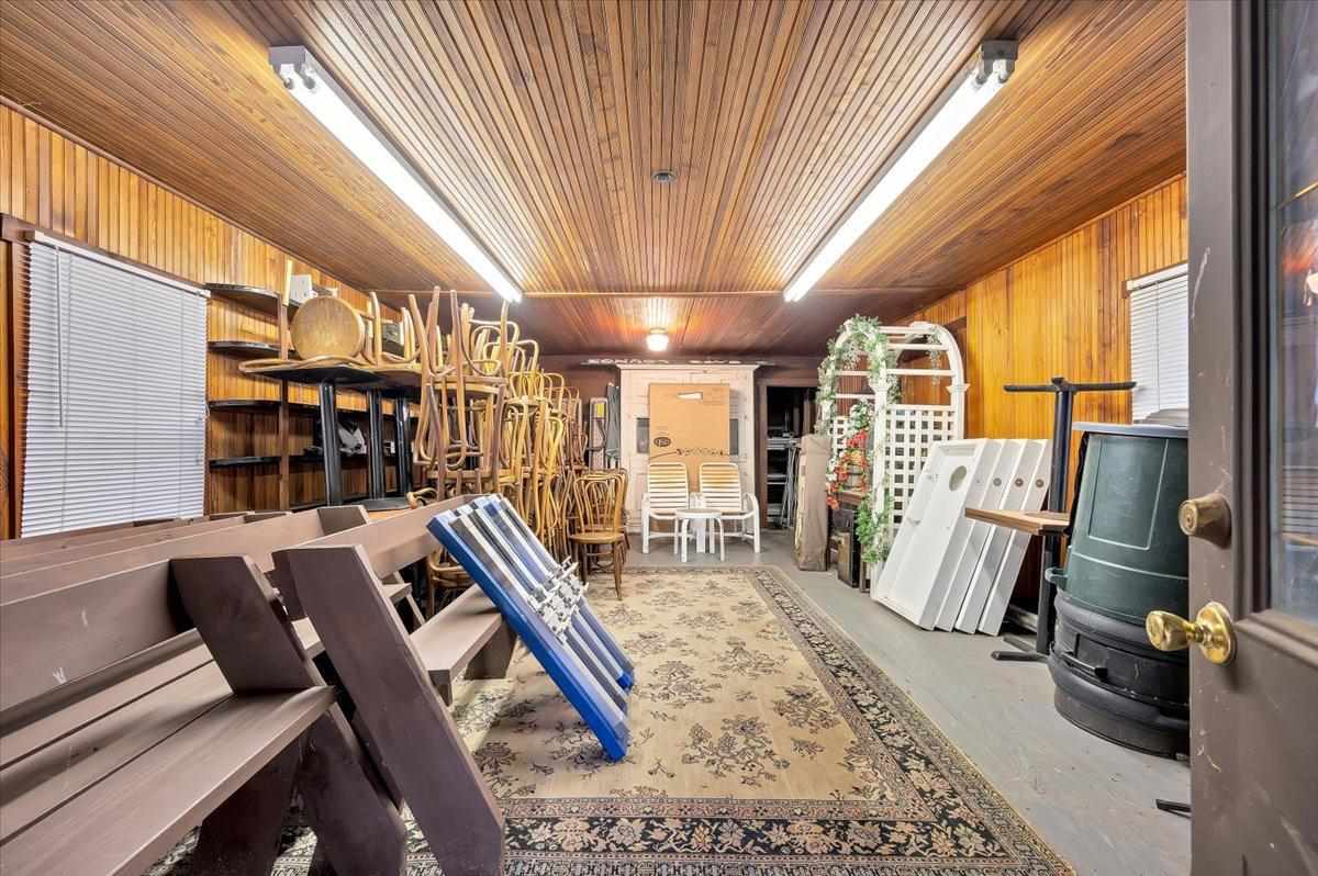 814 Kenyon Road Property Photo 74