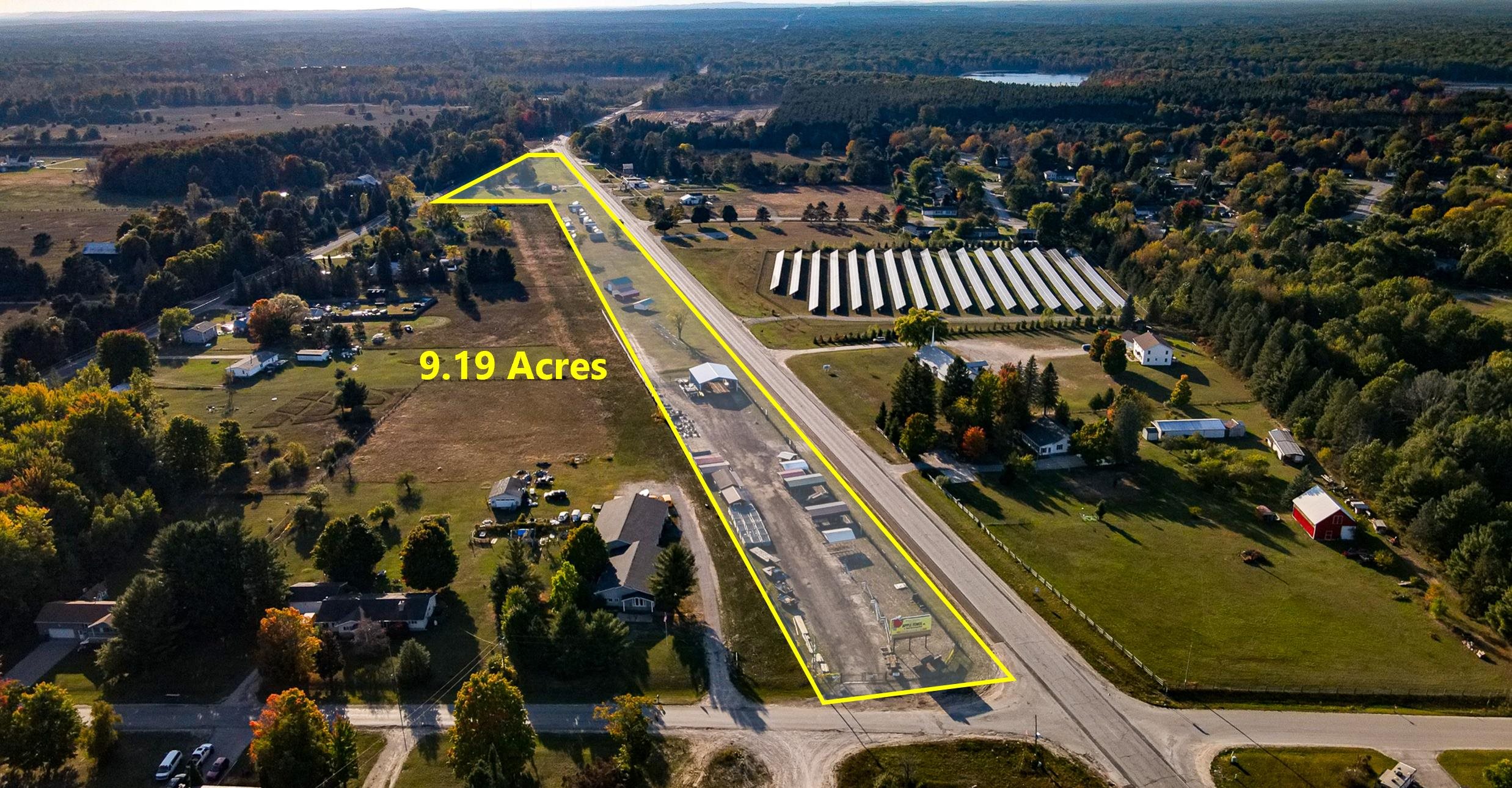 1893 Pine Tree Drive Property Photo 2