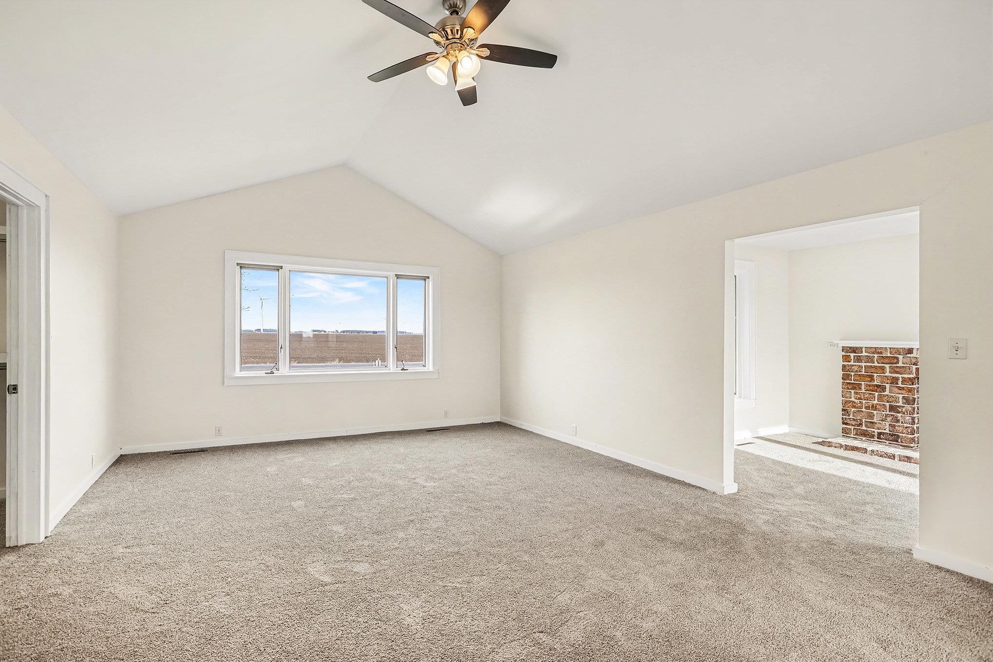 6386 E Washington Property Photo 39