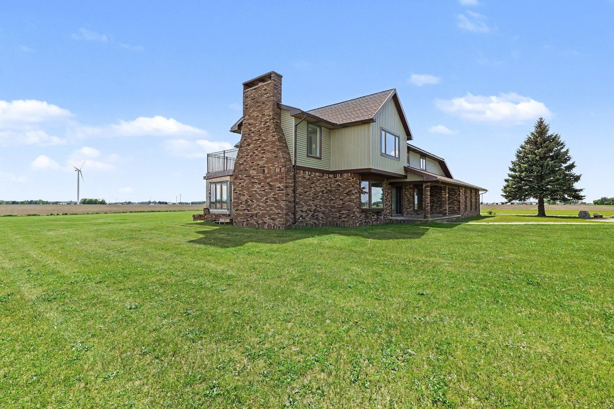 6386 E Washington Property Photo 43