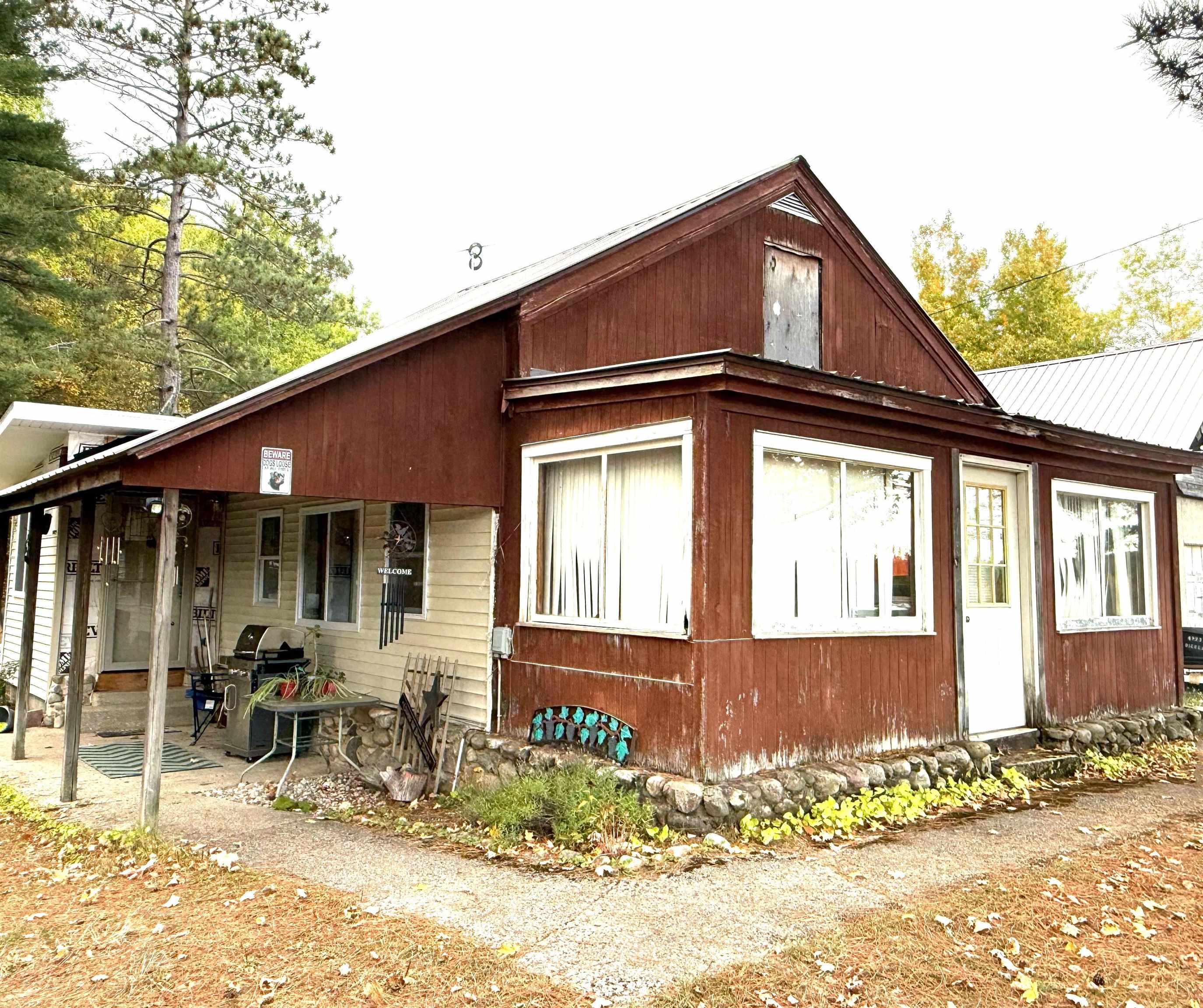 4273 N Dickerson Road Property Photo 1