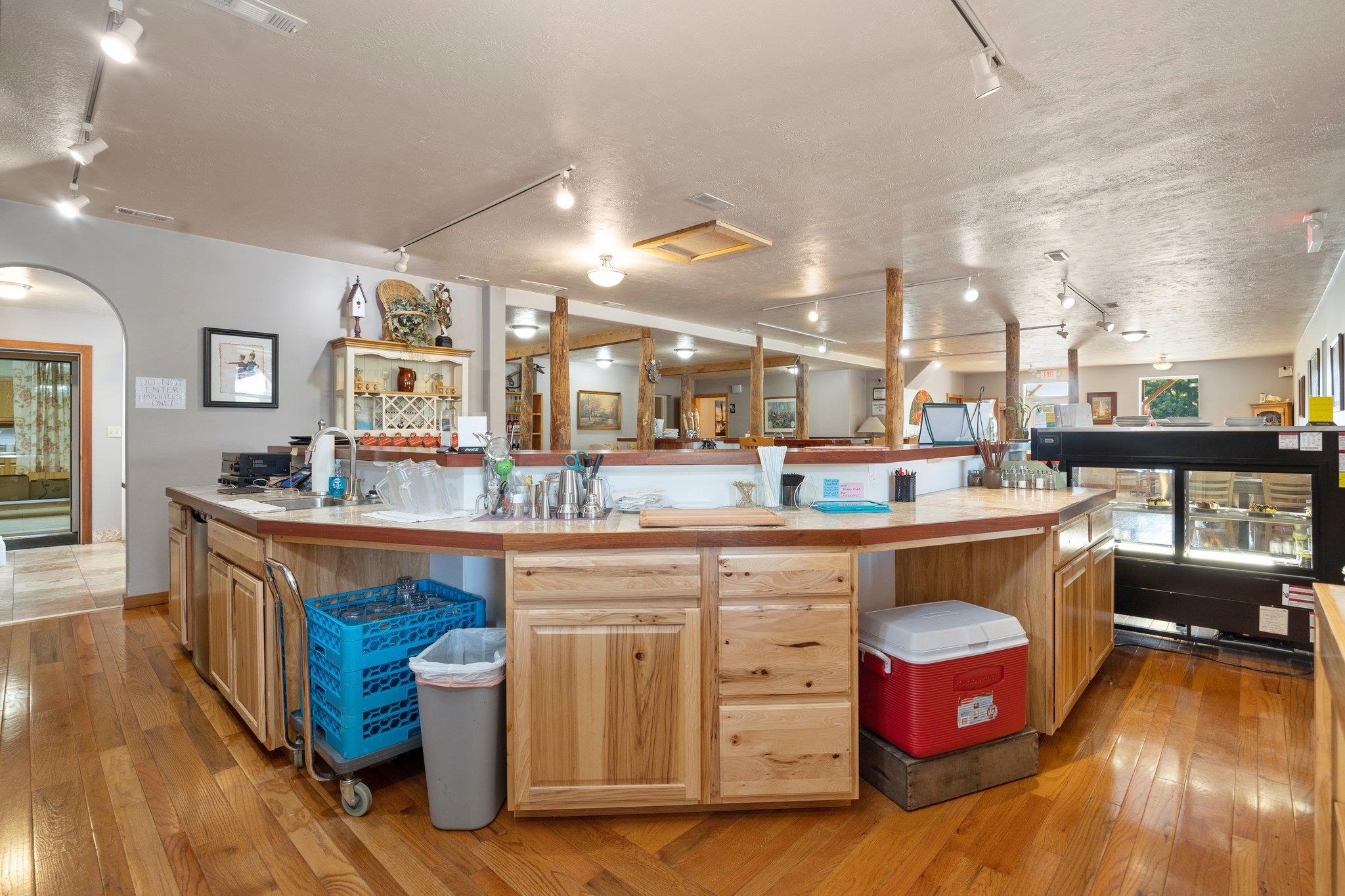 5046 S West Bay Shore Property Photo 15
