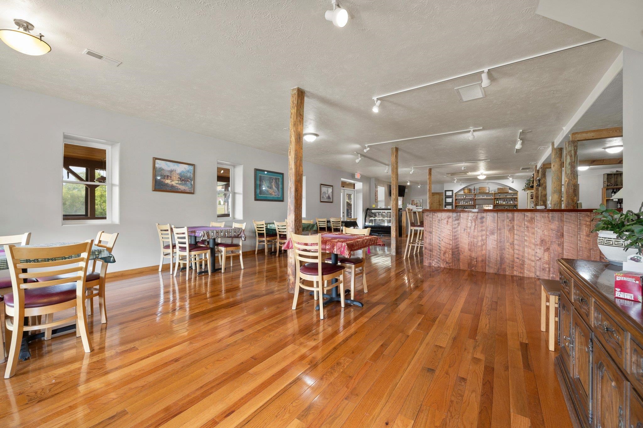 5046 S West Bay Shore Property Photo 16