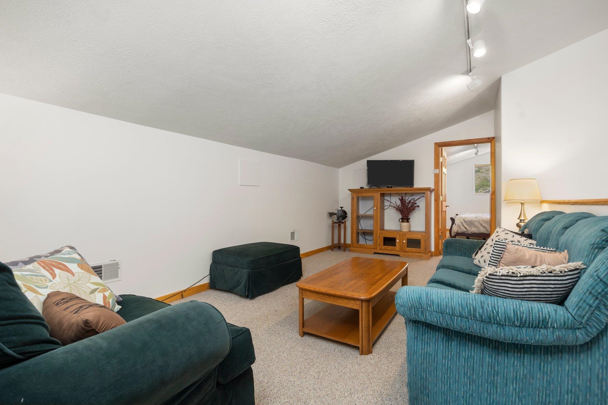 5046 S West Bay Shore Property Photo 25