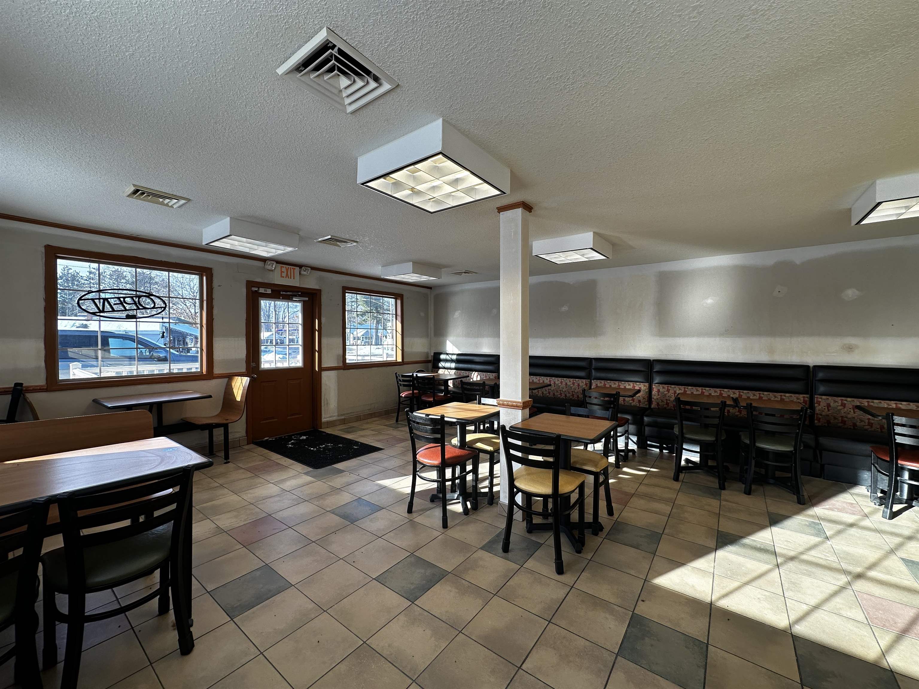 103 S Division Street Property Photo 20