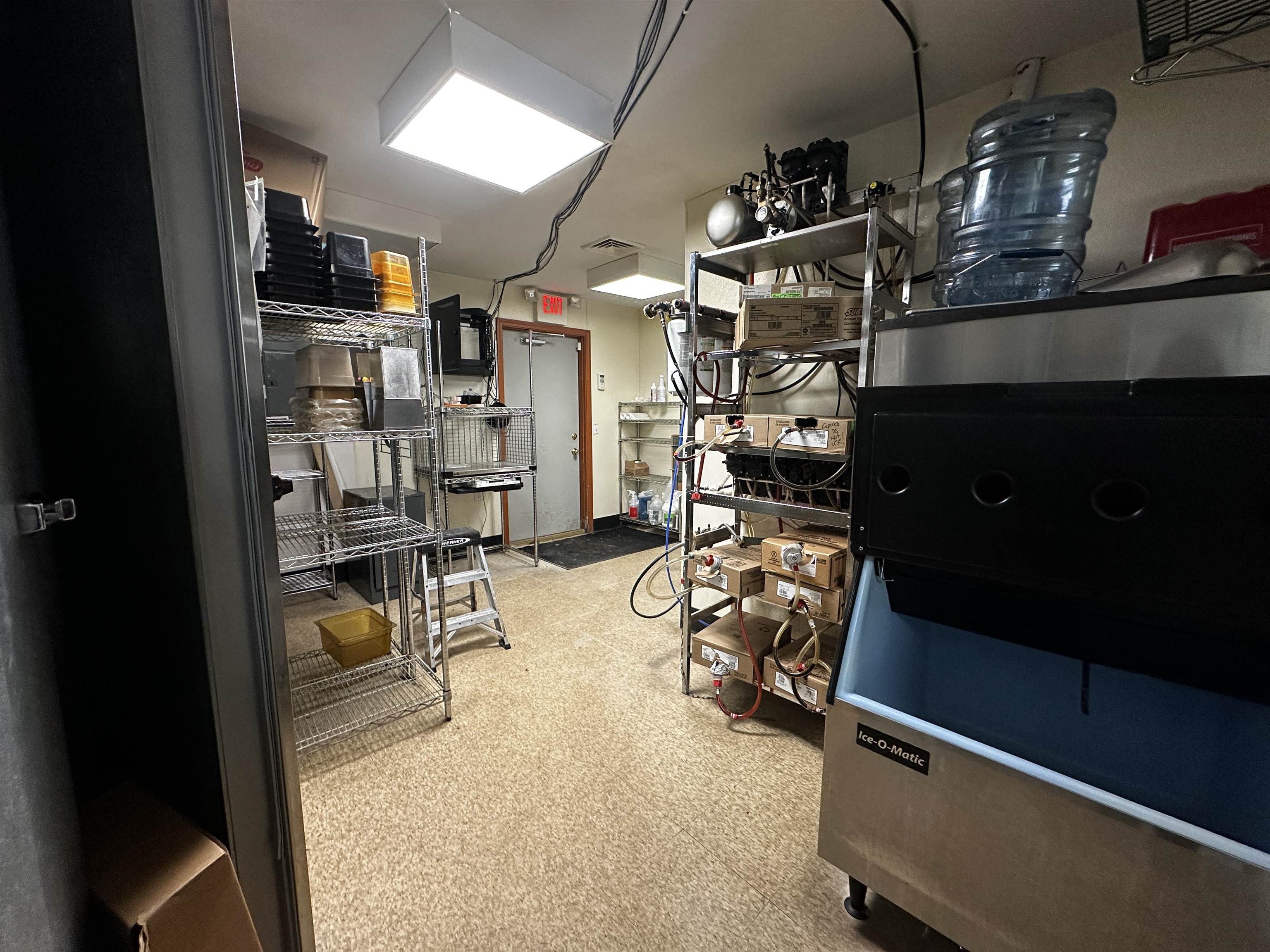 103 S Division Street Property Photo 27