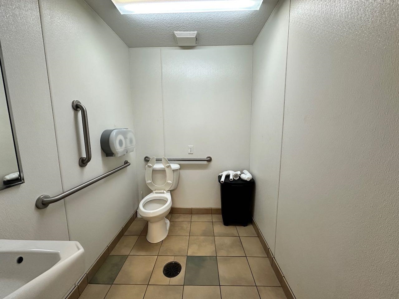 103 S Division Street Property Photo 35