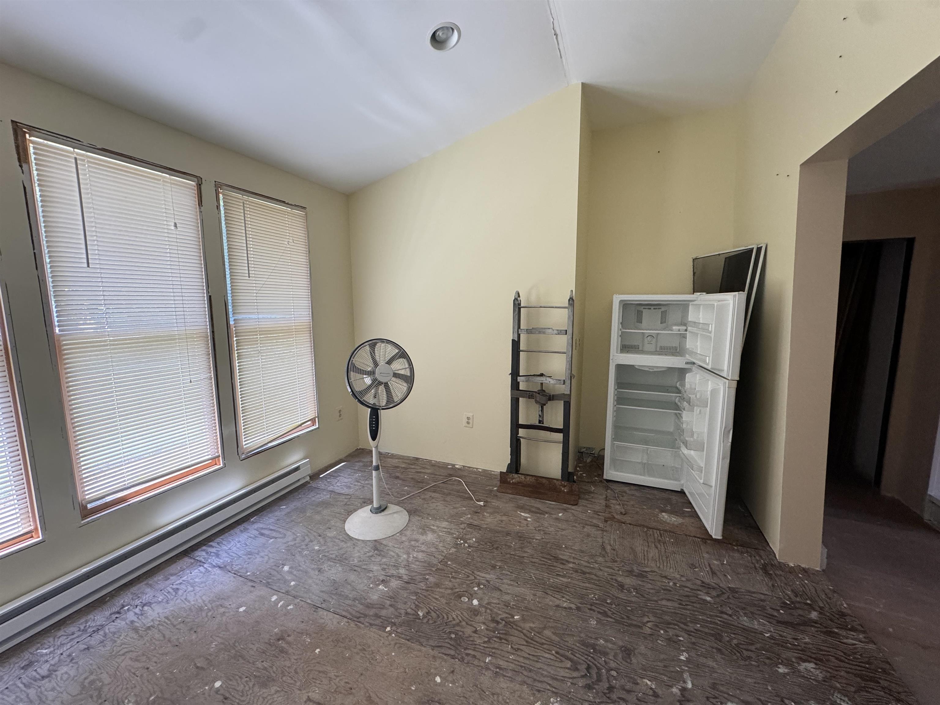 213 N Pine Street Property Photo 17