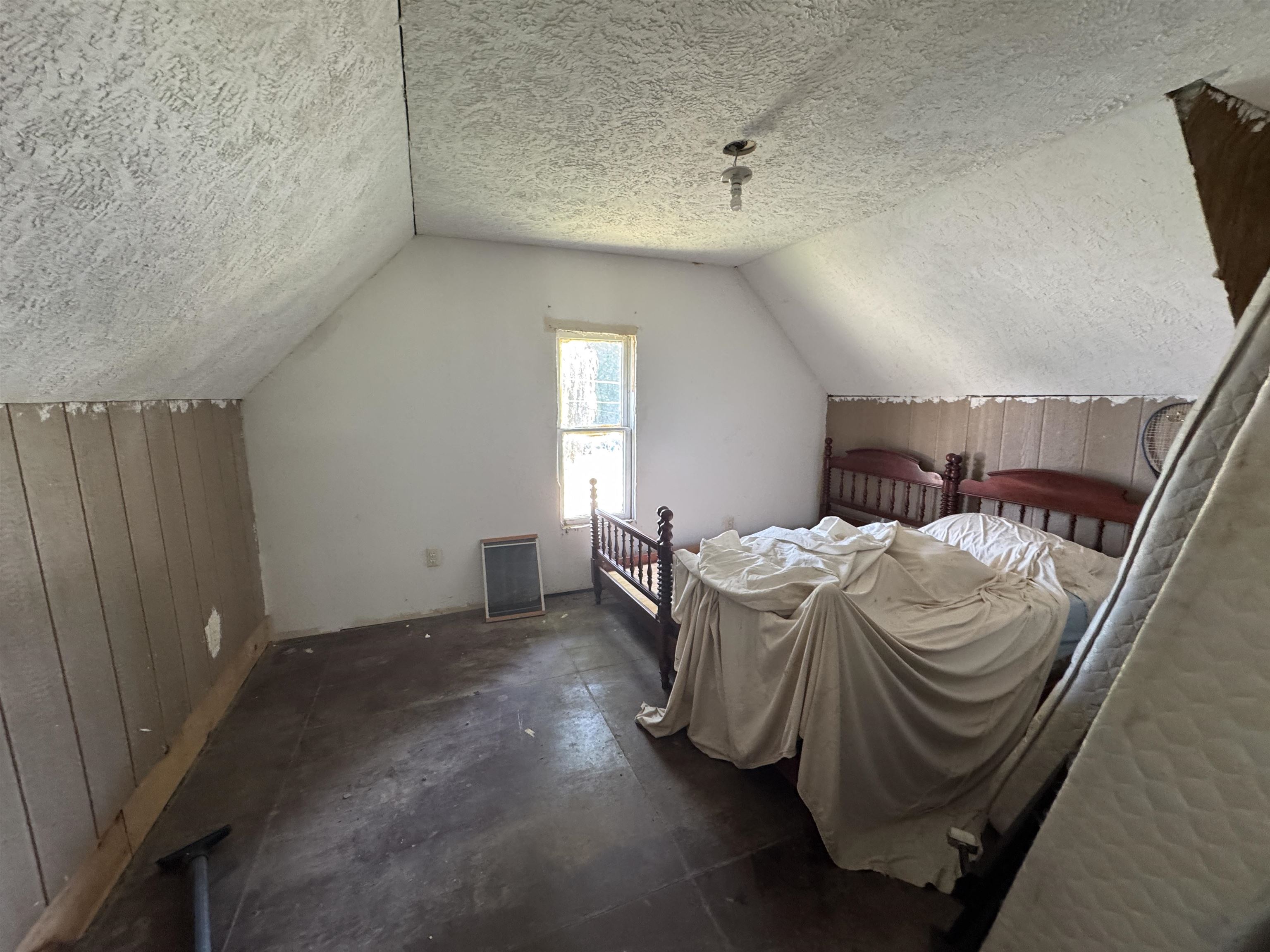 213 N Pine Street Property Photo 21