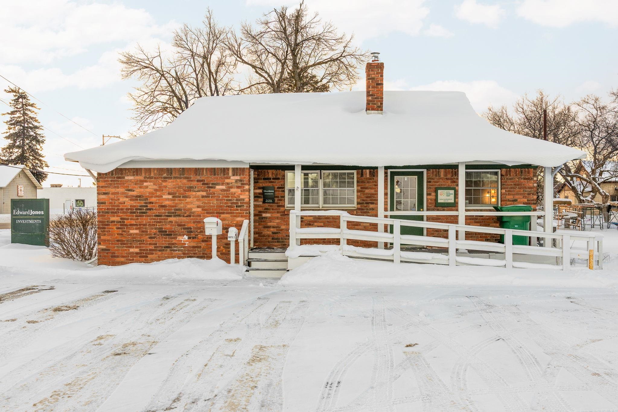 307 Huron Street Property Photo 1