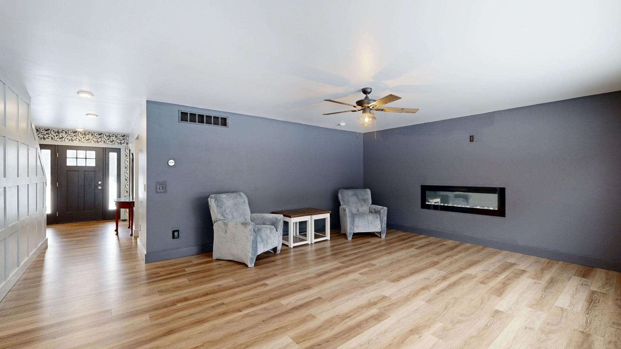 2578 White Pine Property Photo 8