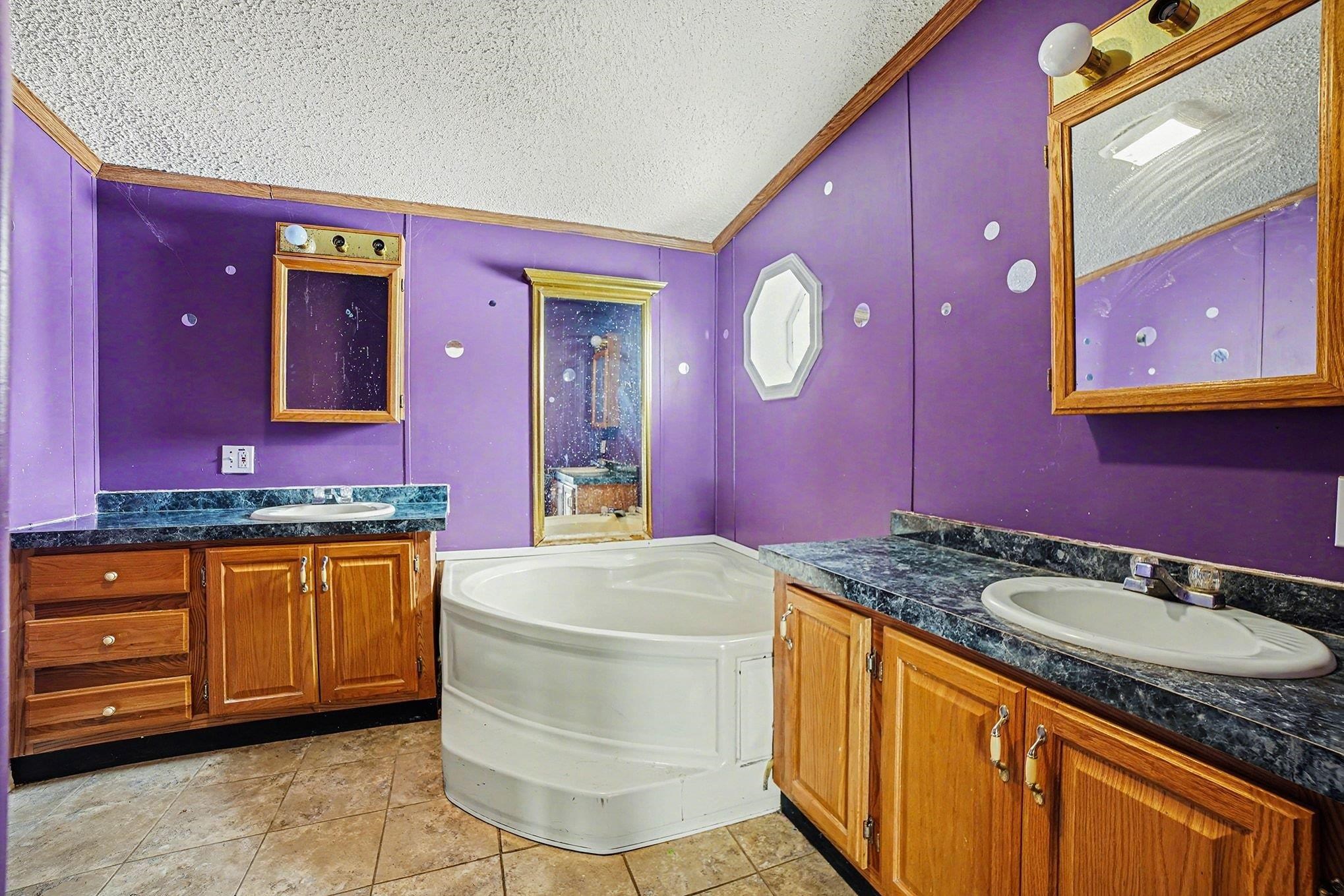 147 E Elm Street Property Photo 12