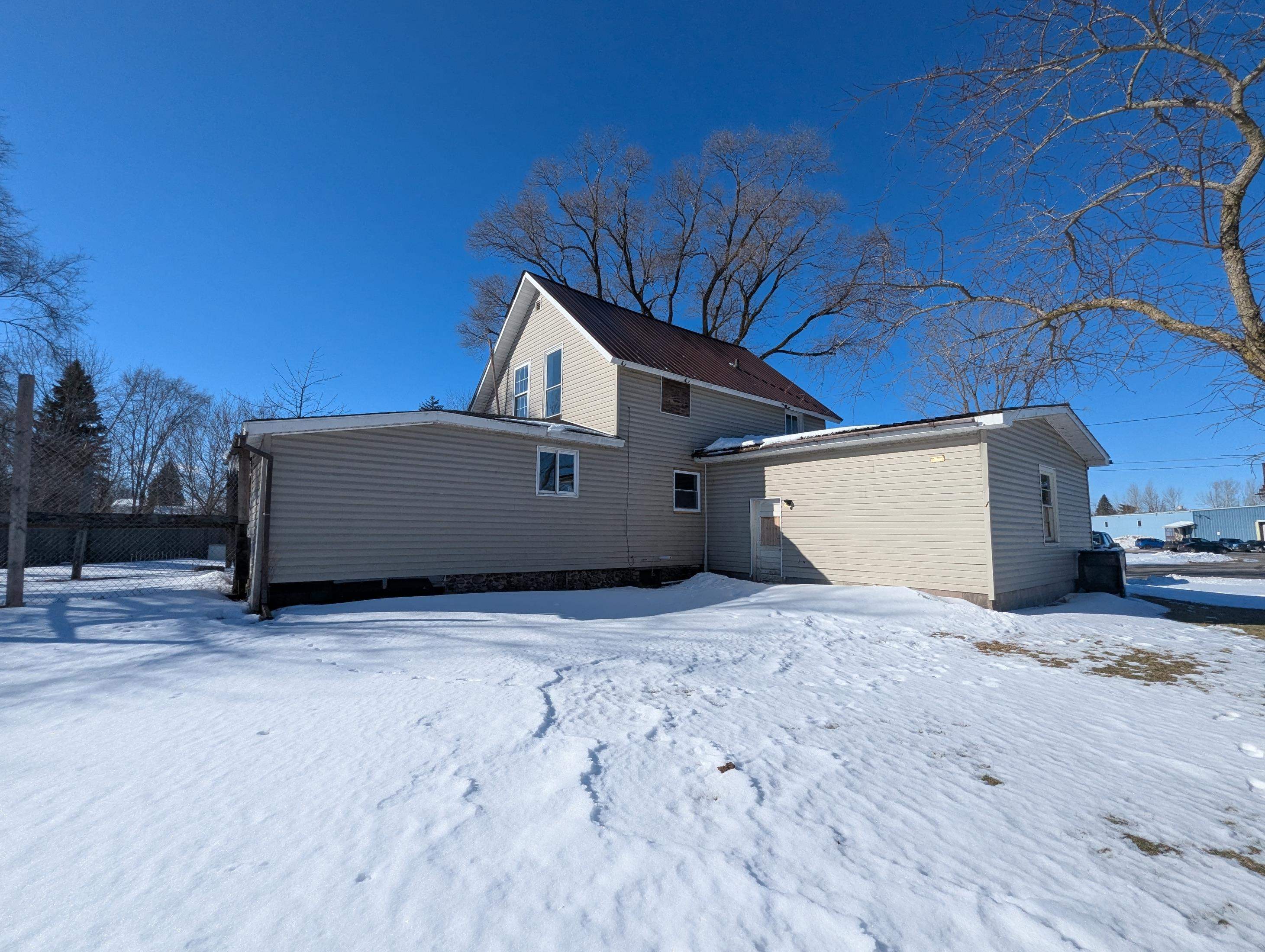 156 N Mackinaw Road Property Photo 2
