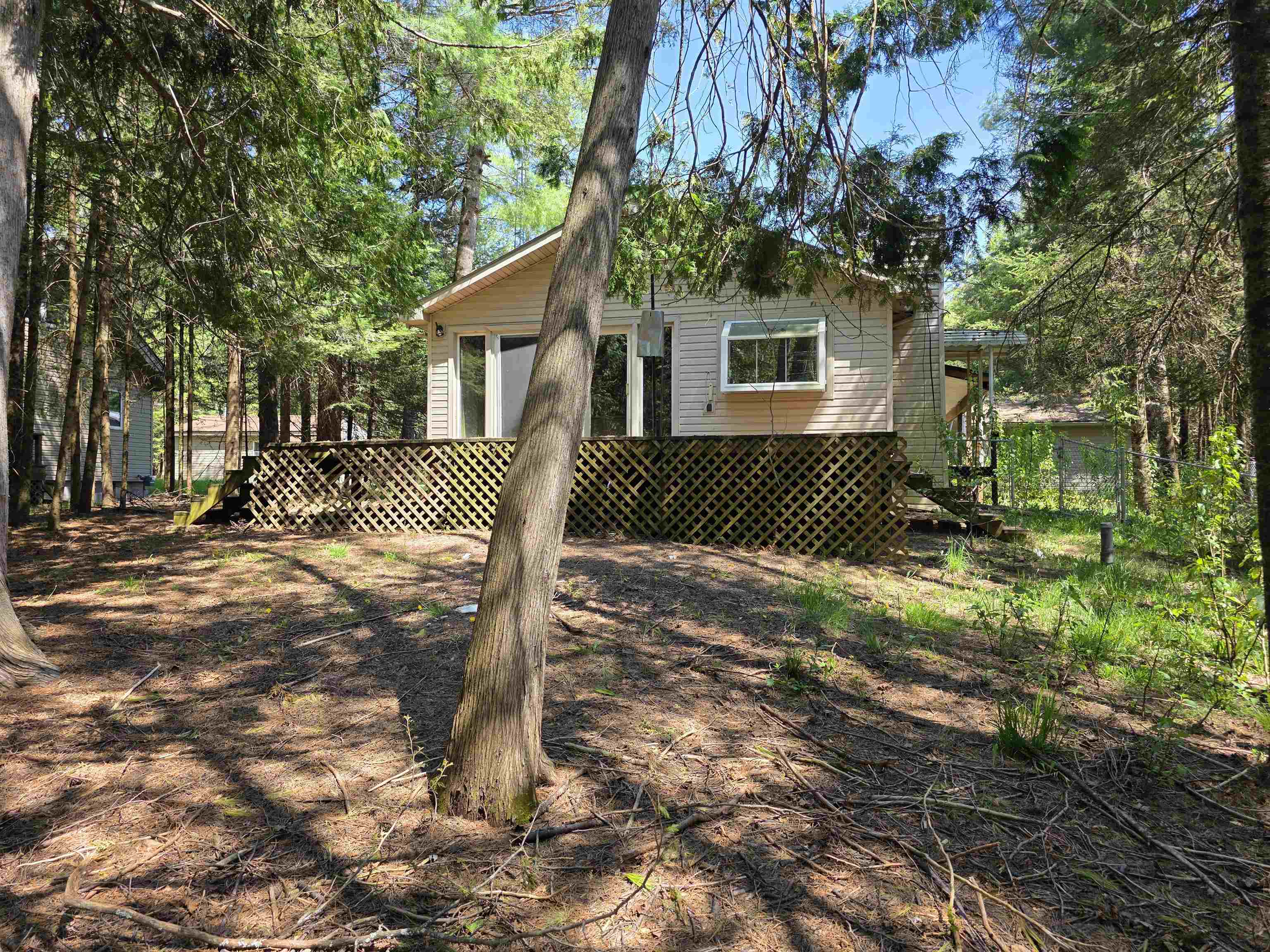 12506 E Shore Drive Property Photo 1