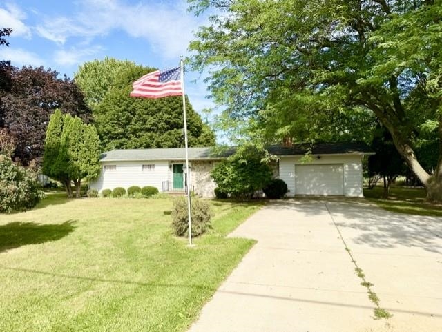 1307 S State Road Property Photo 1