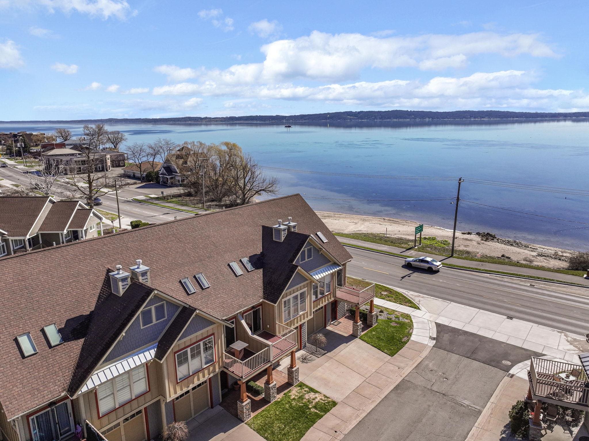 13800 S West Bay Shore Drive Property Photo 1