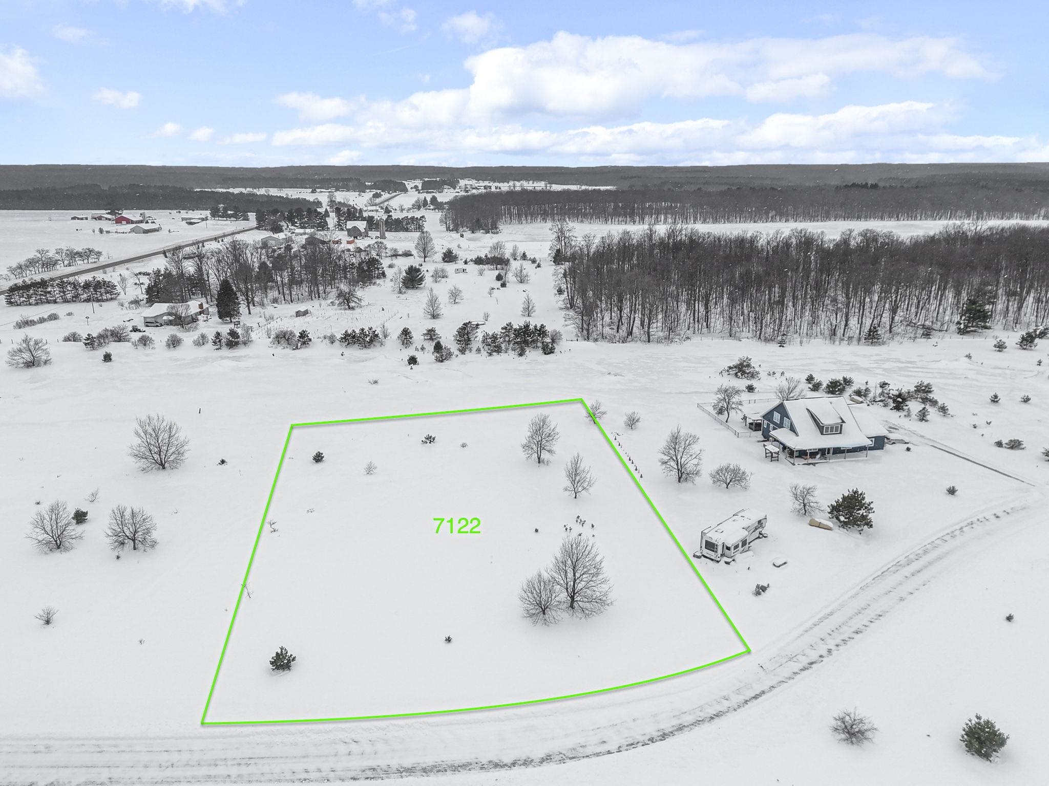 7122 Misty Lane Property Photo 1