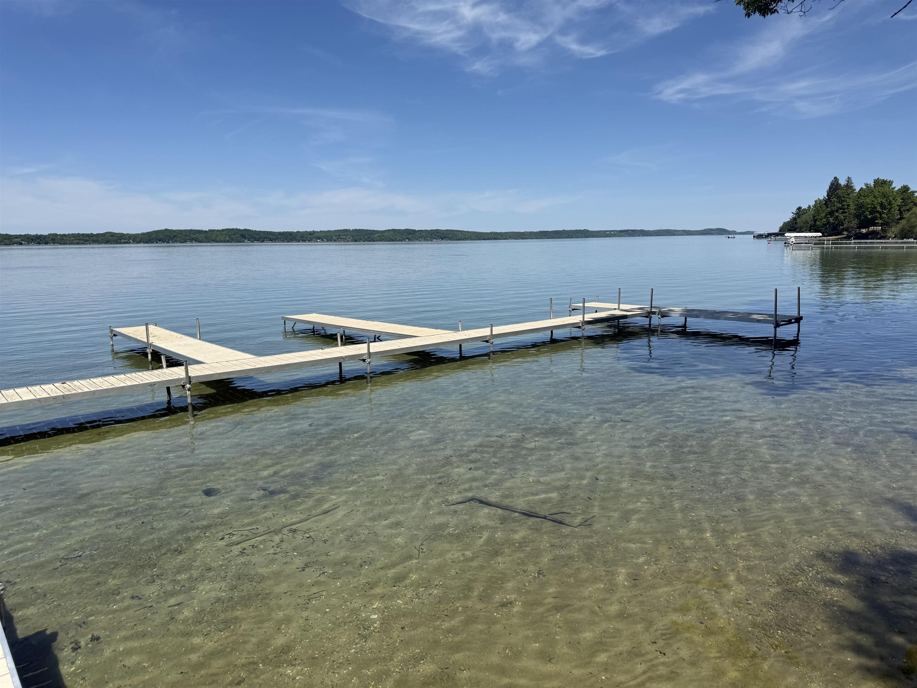 8923 Se Torch Lake Drive Property Photo 1