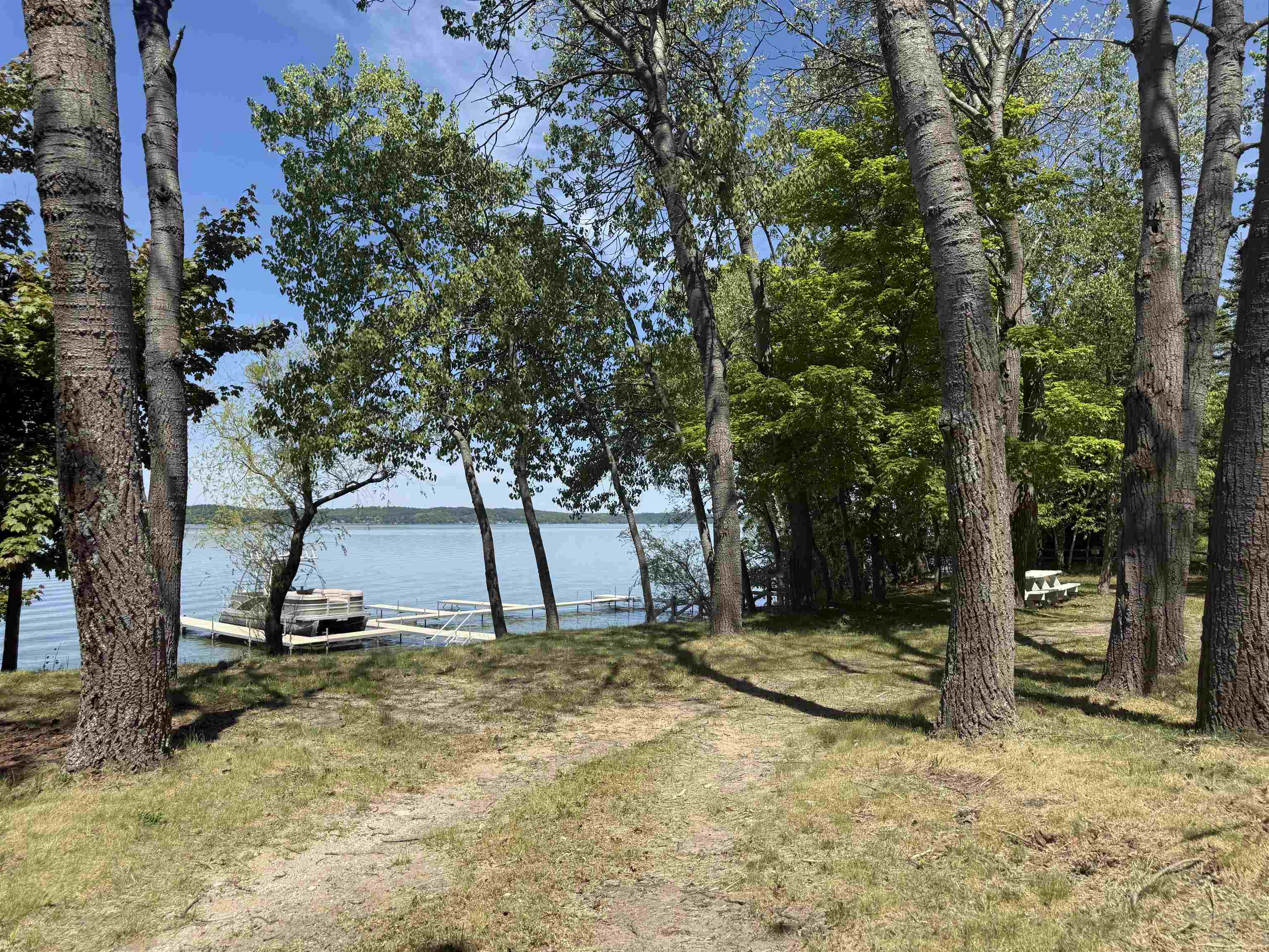 8923 Se Torch Lake Drive Property Photo 6