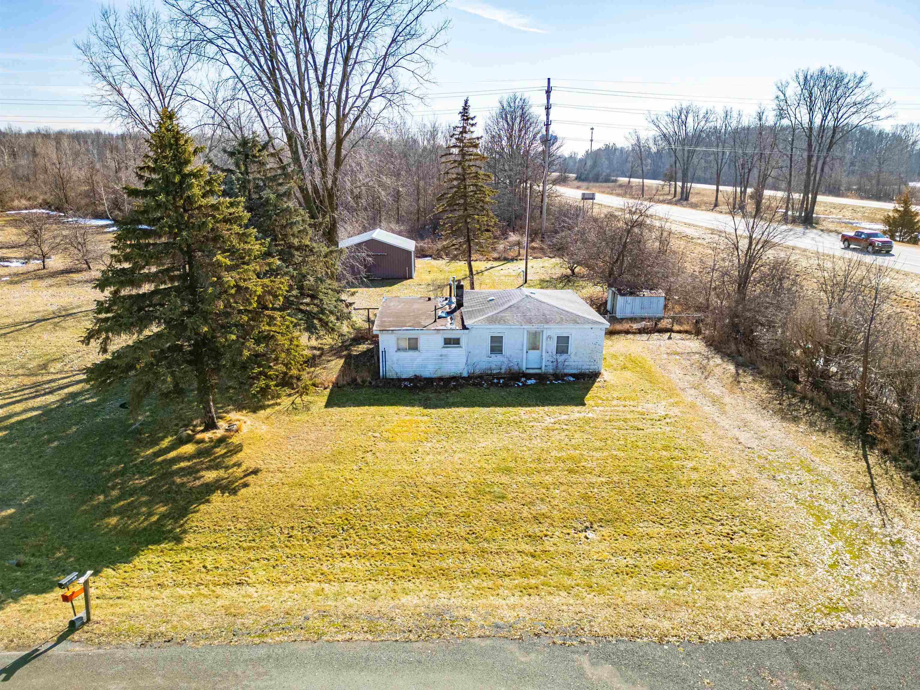5510 E Remus Road Property Photo 1
