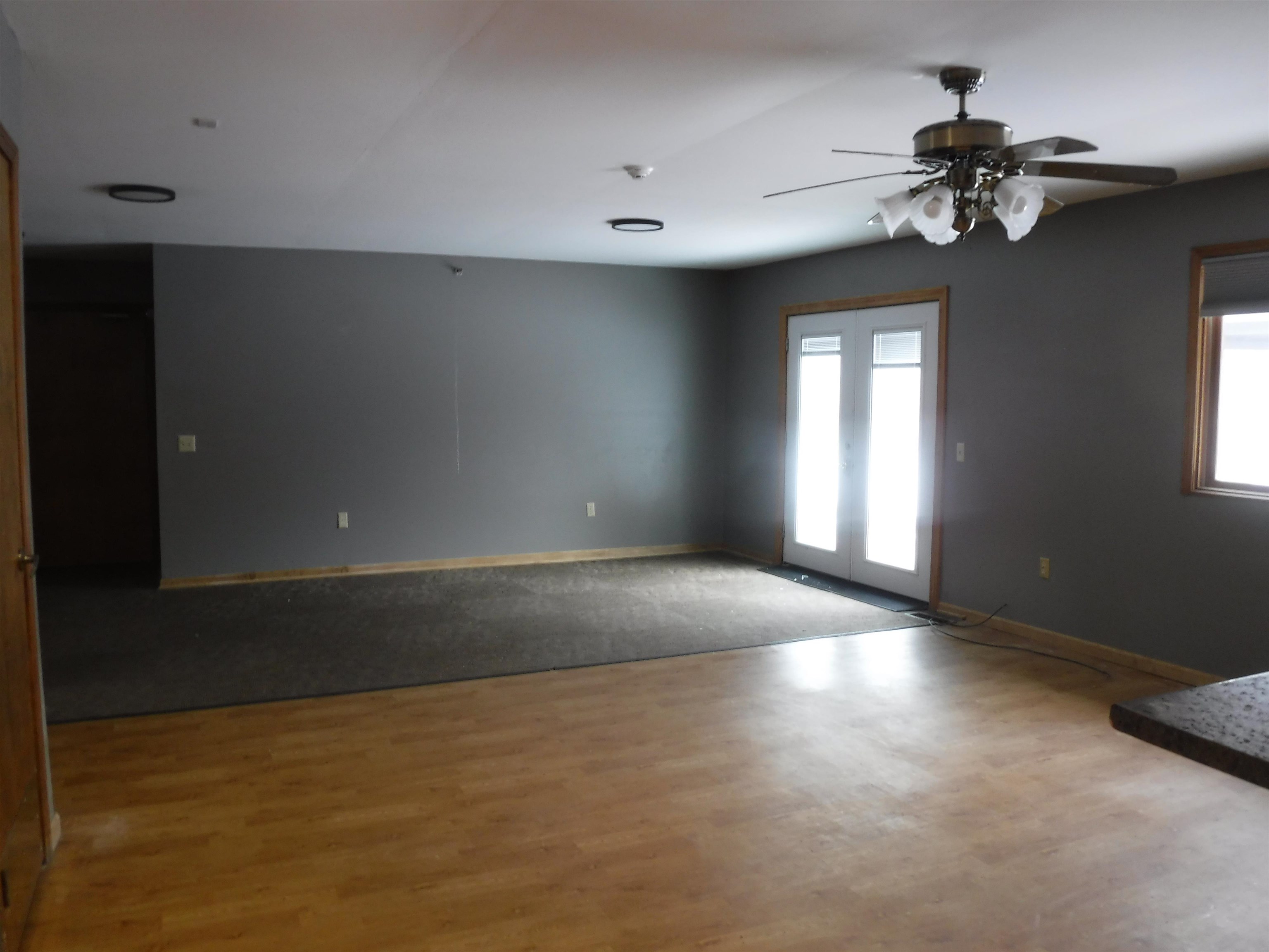 329 W Main Street Property Photo 8