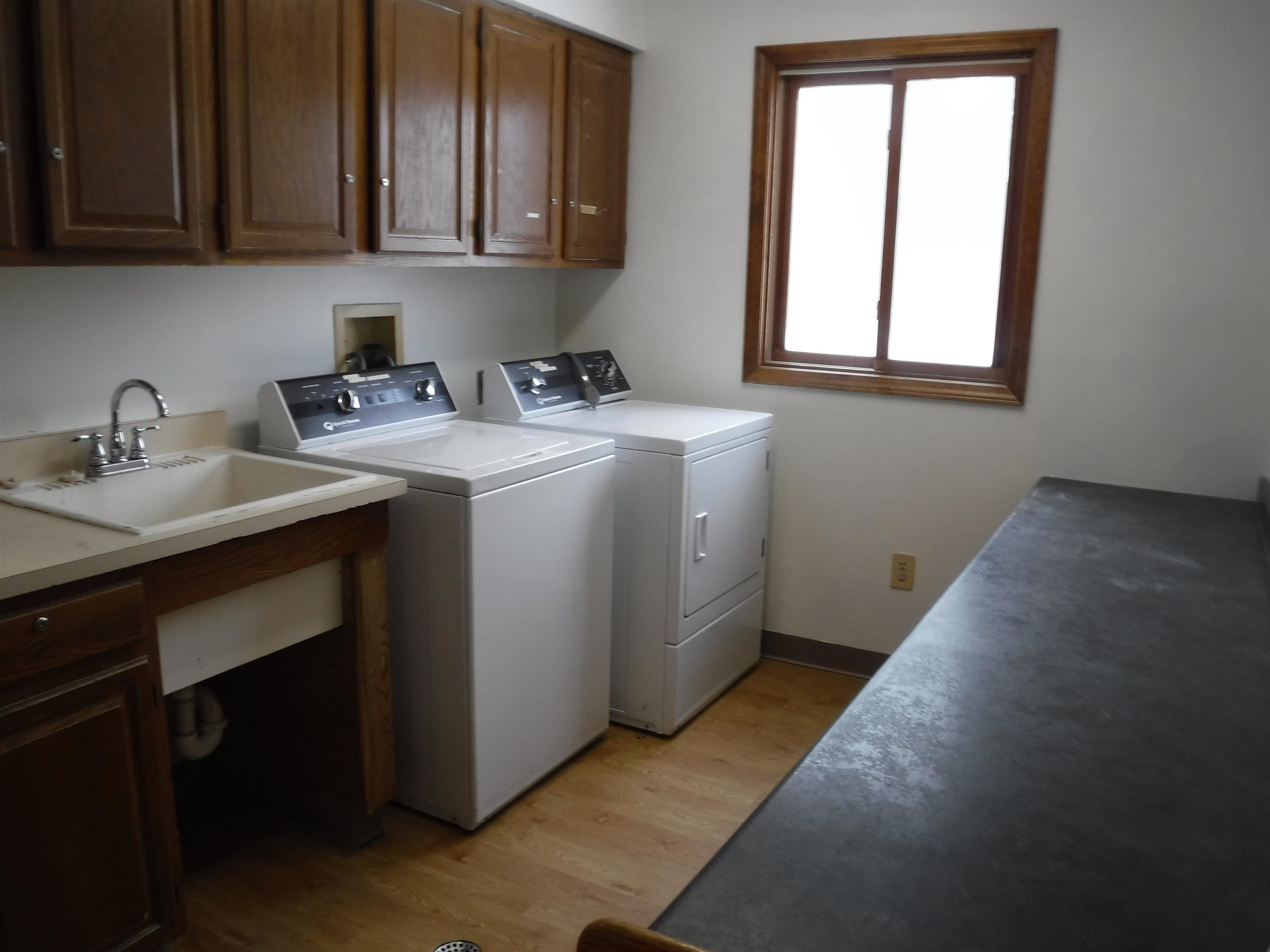 329 W Main Street Property Photo 12