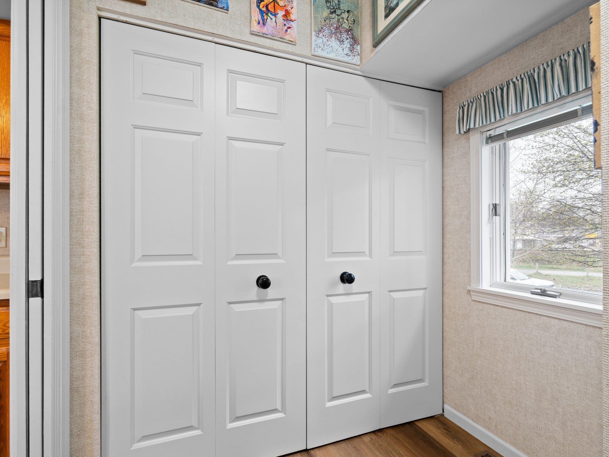 710 Centre Place Property Photo 23