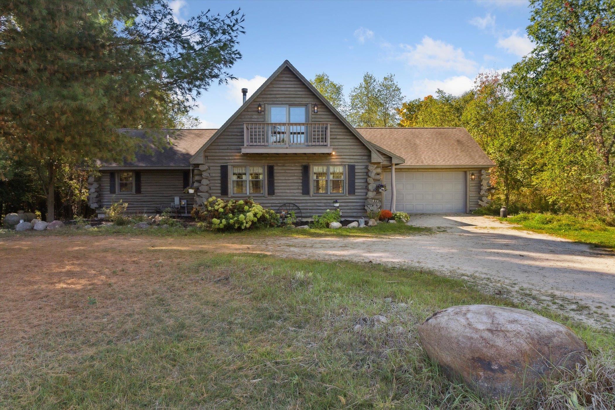 751 Hunters Ridge Property Photo 77