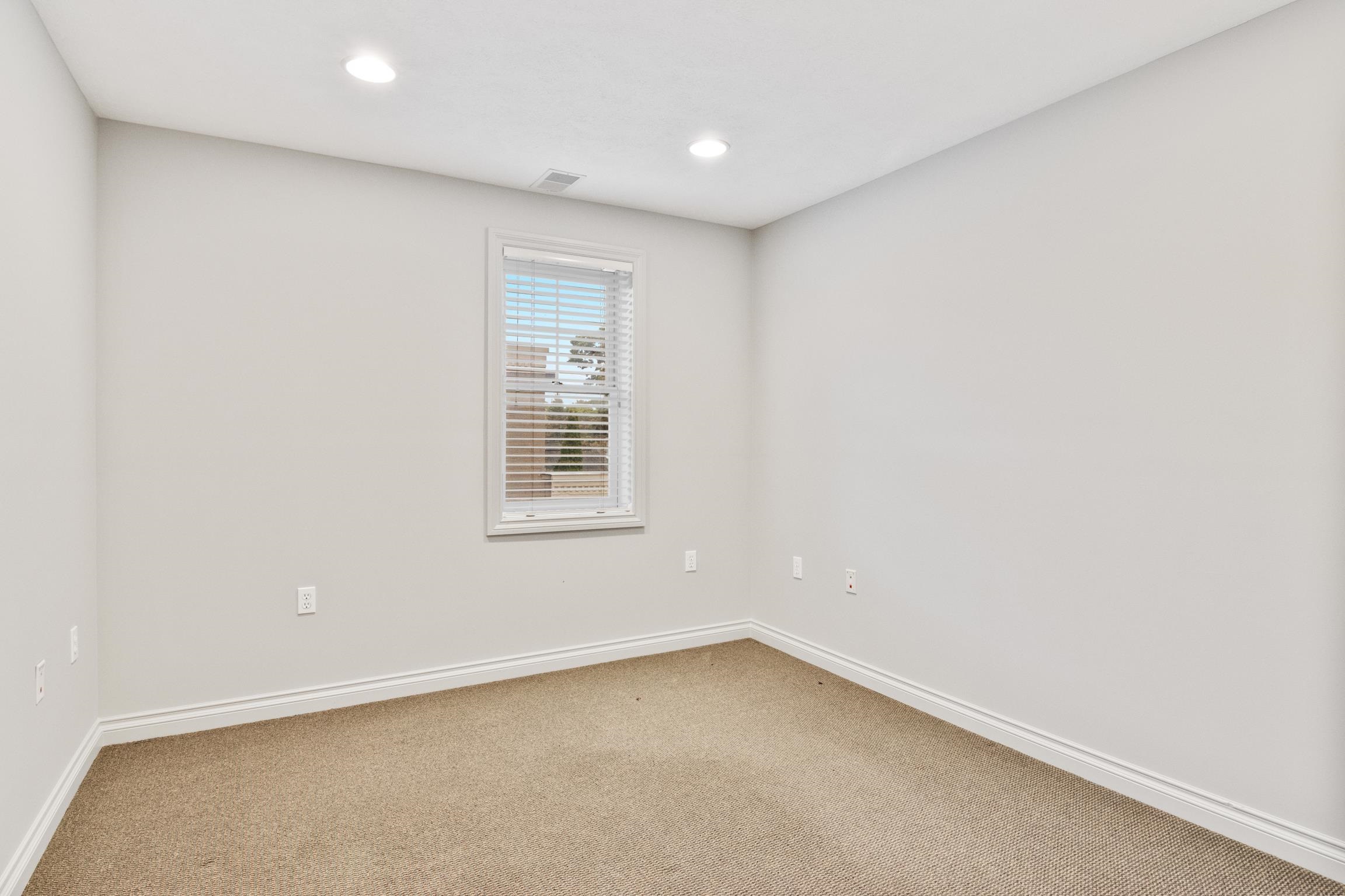 201 River Street Property Photo 22