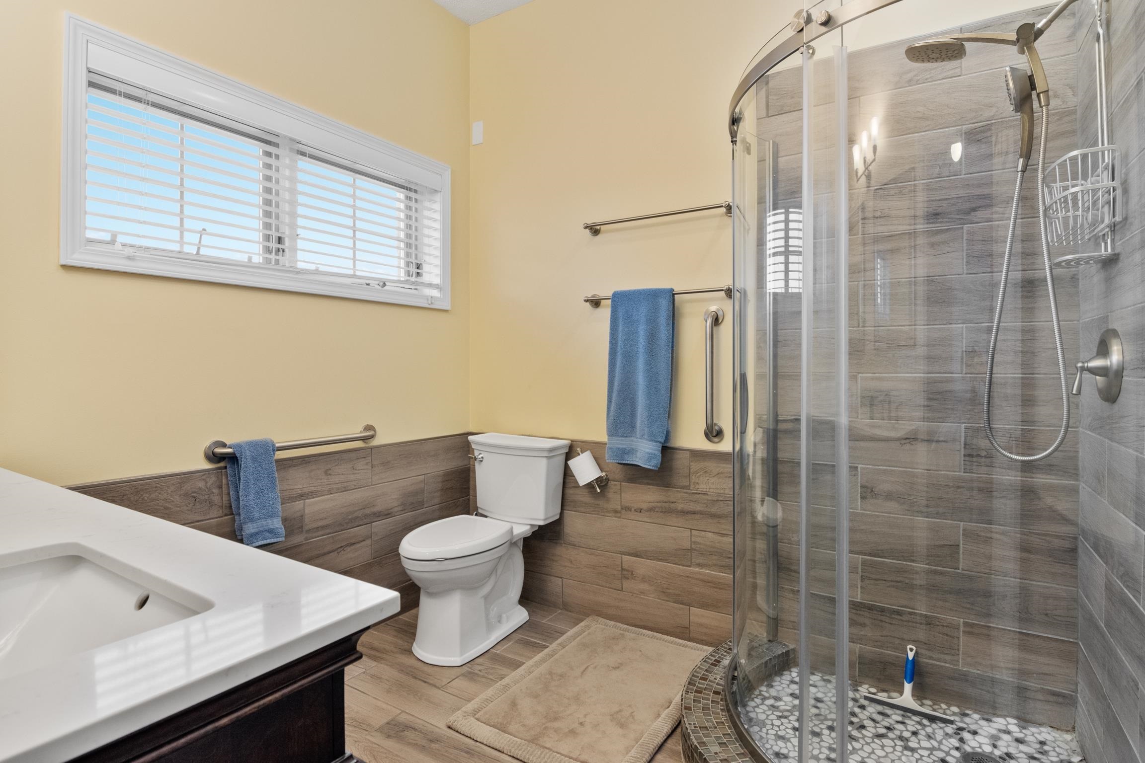 201 River Street Property Photo 52