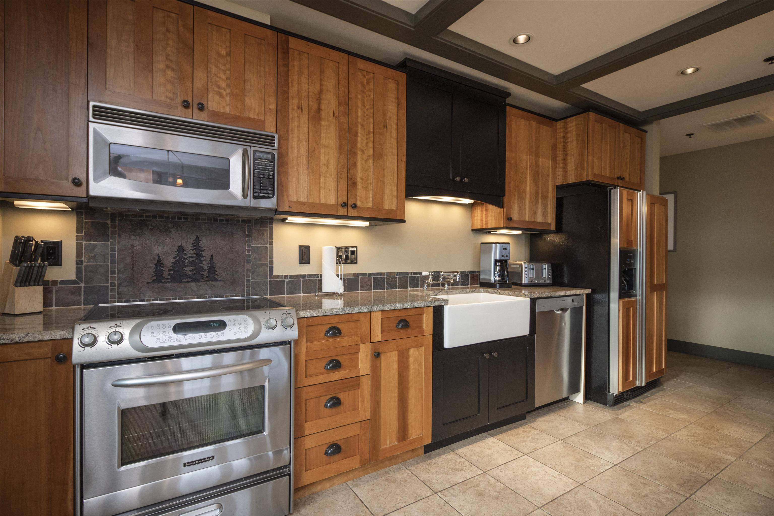 2035 N Us-31 N Property Photo 6