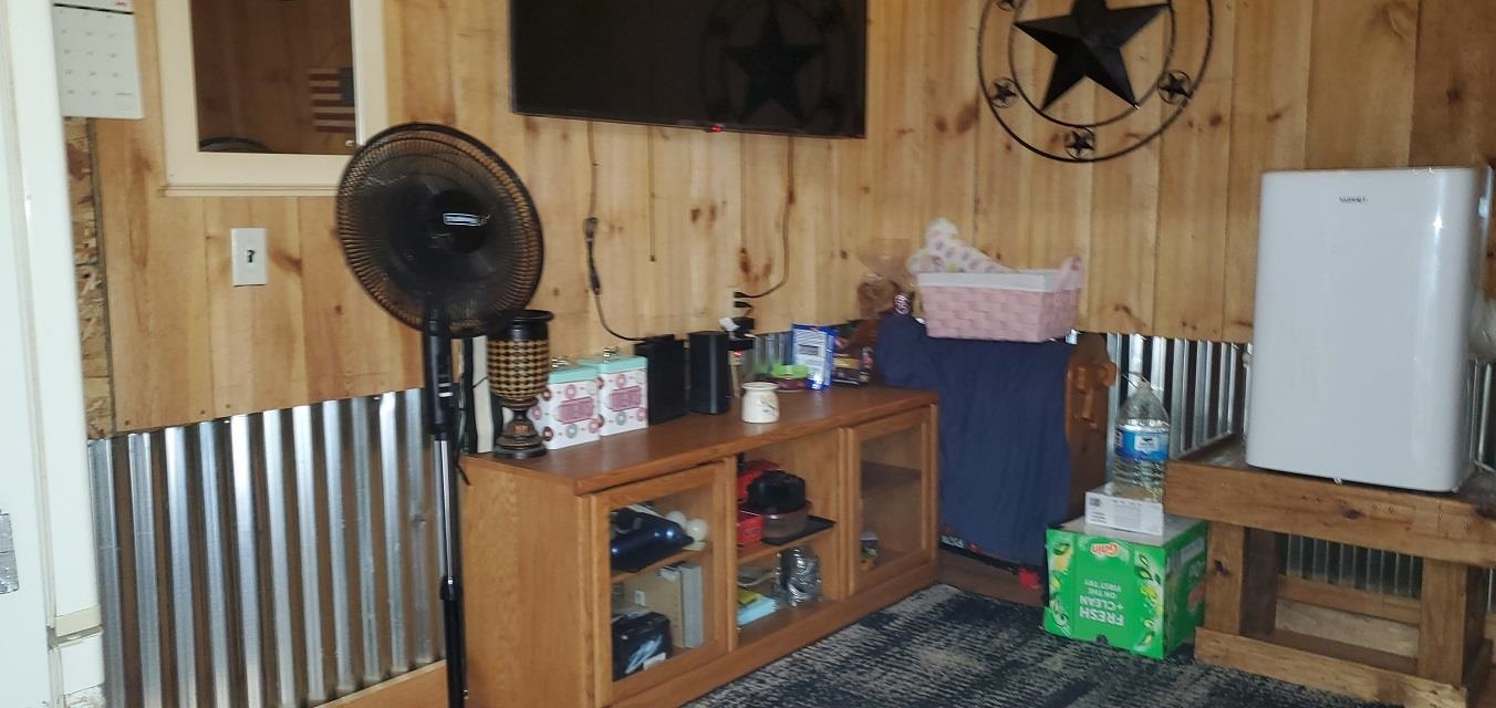 203 Fairview Boulevard Property Photo 15
